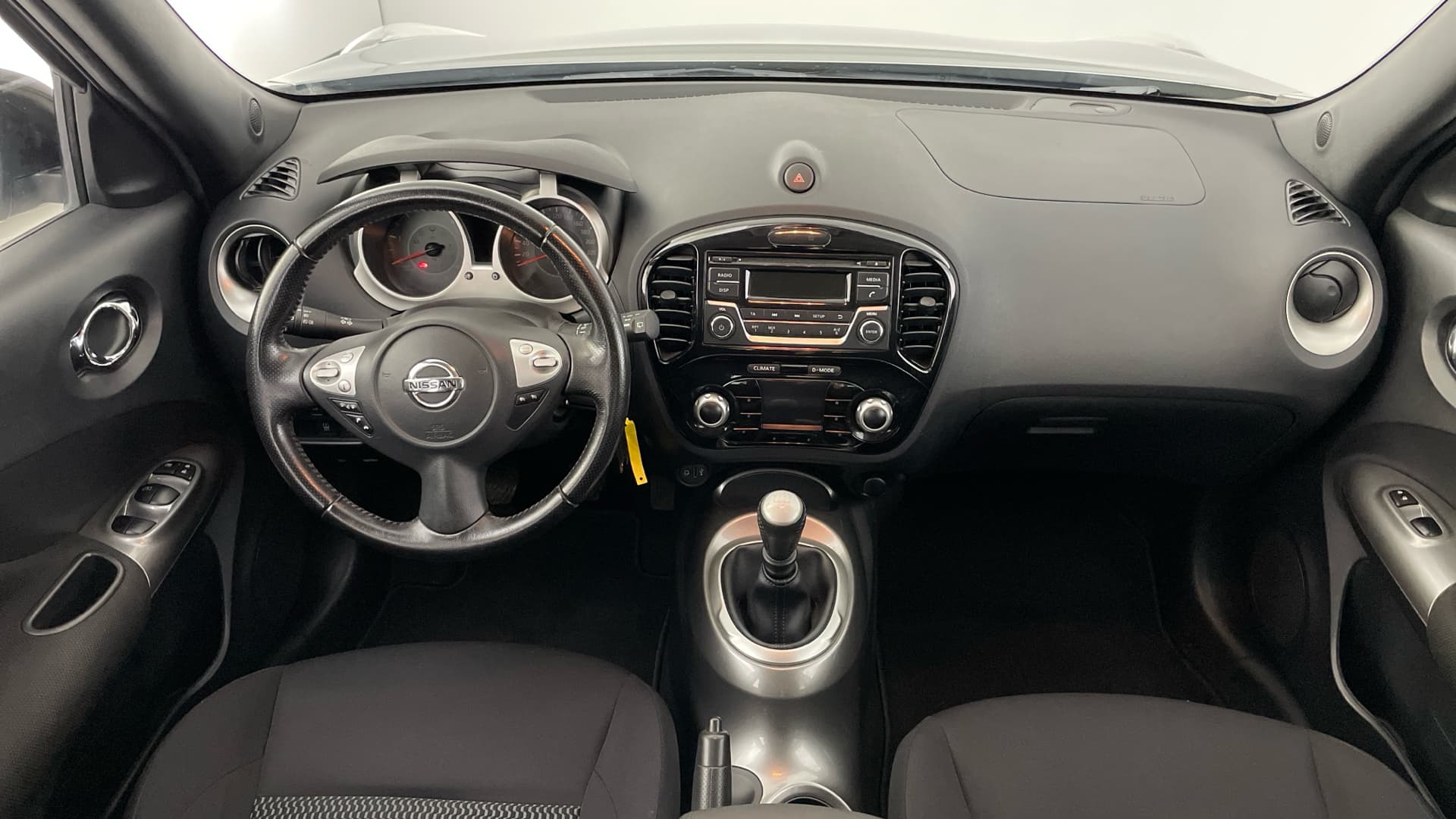 Nissan JUKE - 10