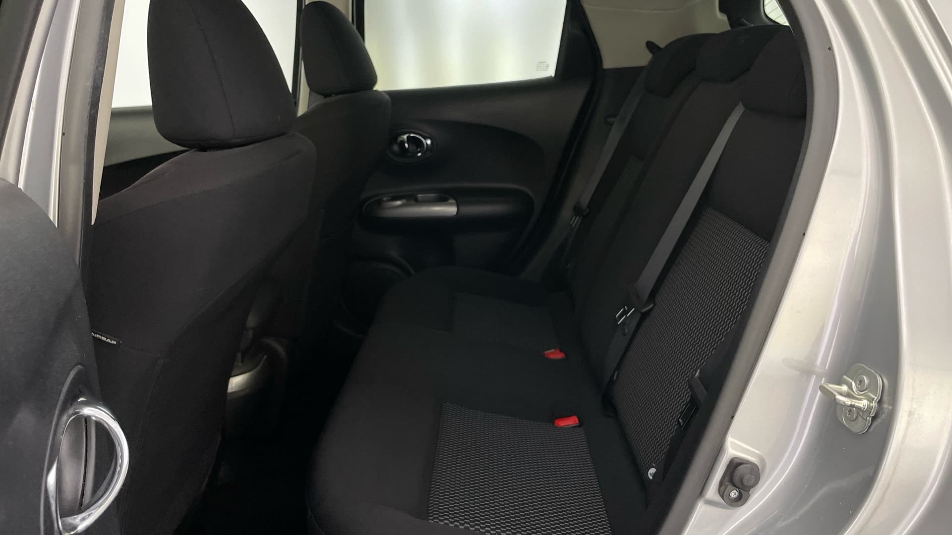 Nissan JUKE - 12