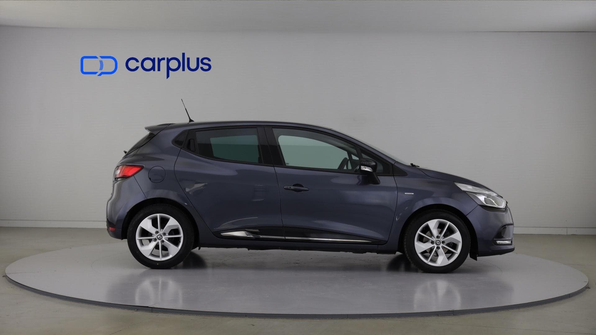 Renault Clio - 7