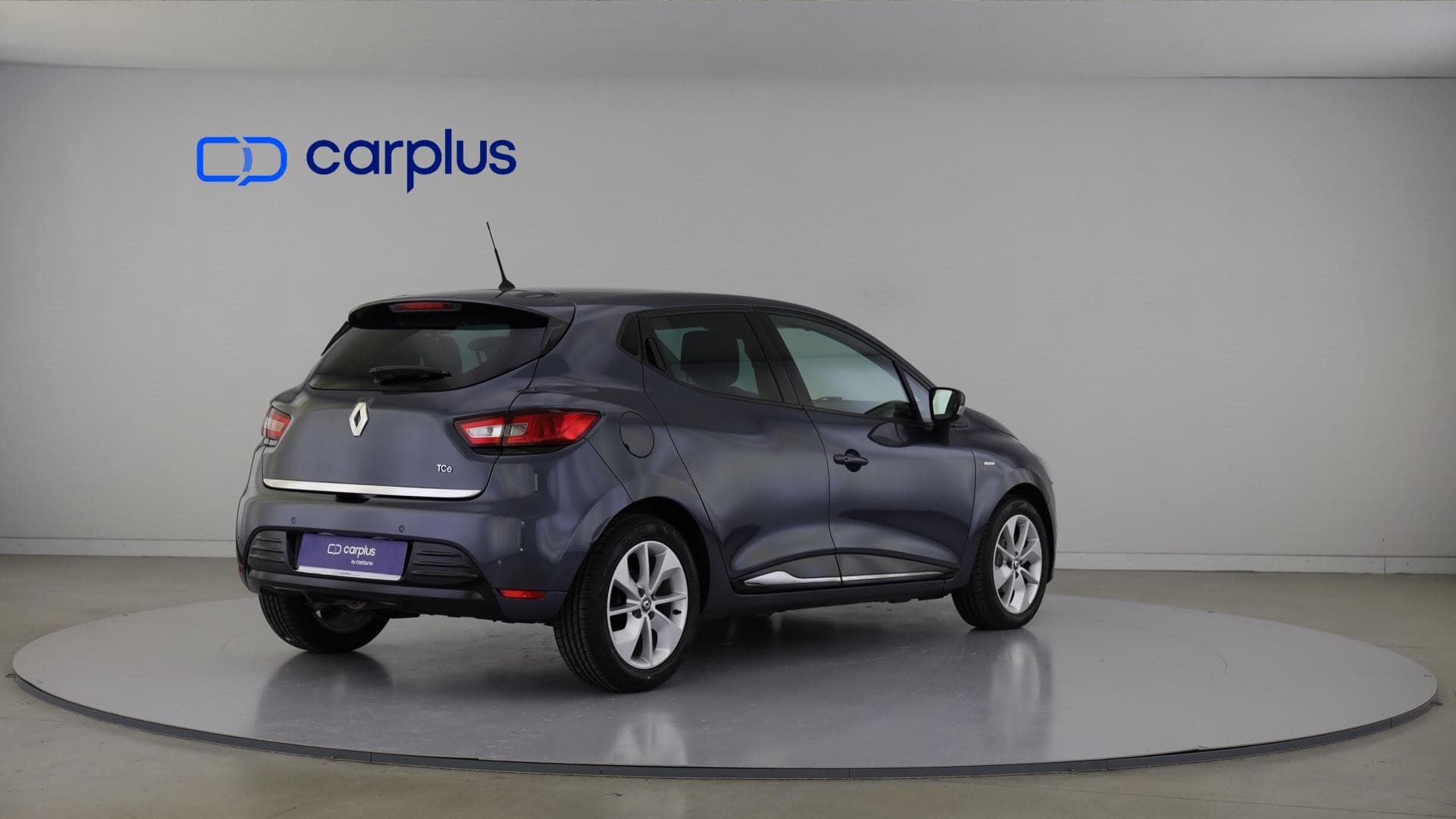 Renault Clio - 8