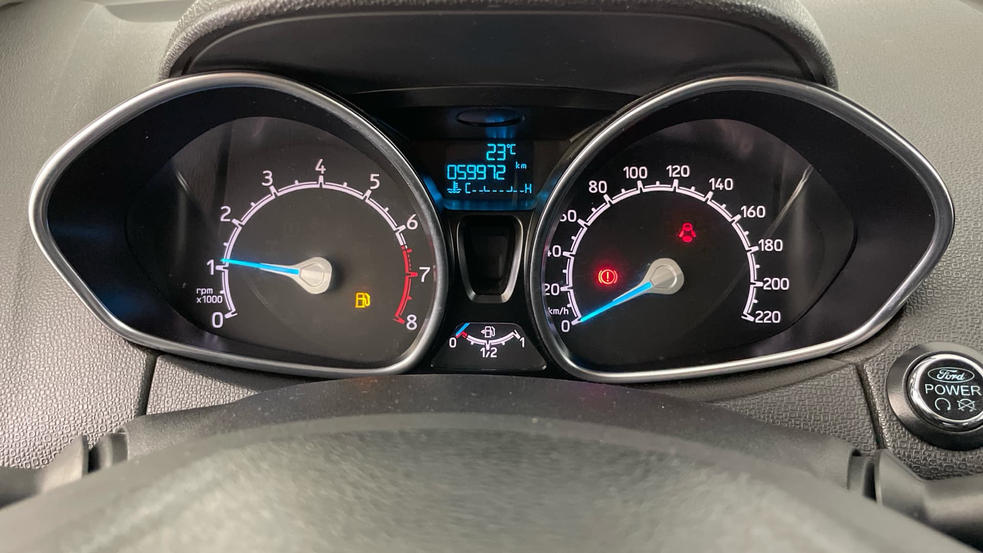 Ford EcoSport - 9