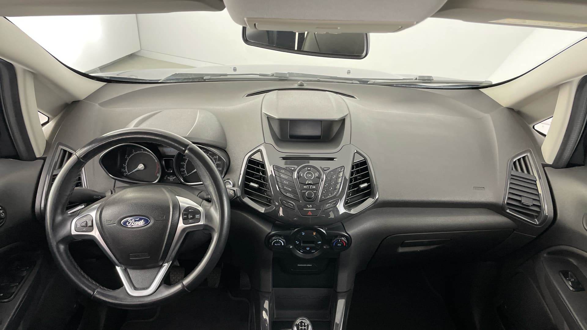 Ford EcoSport - 10