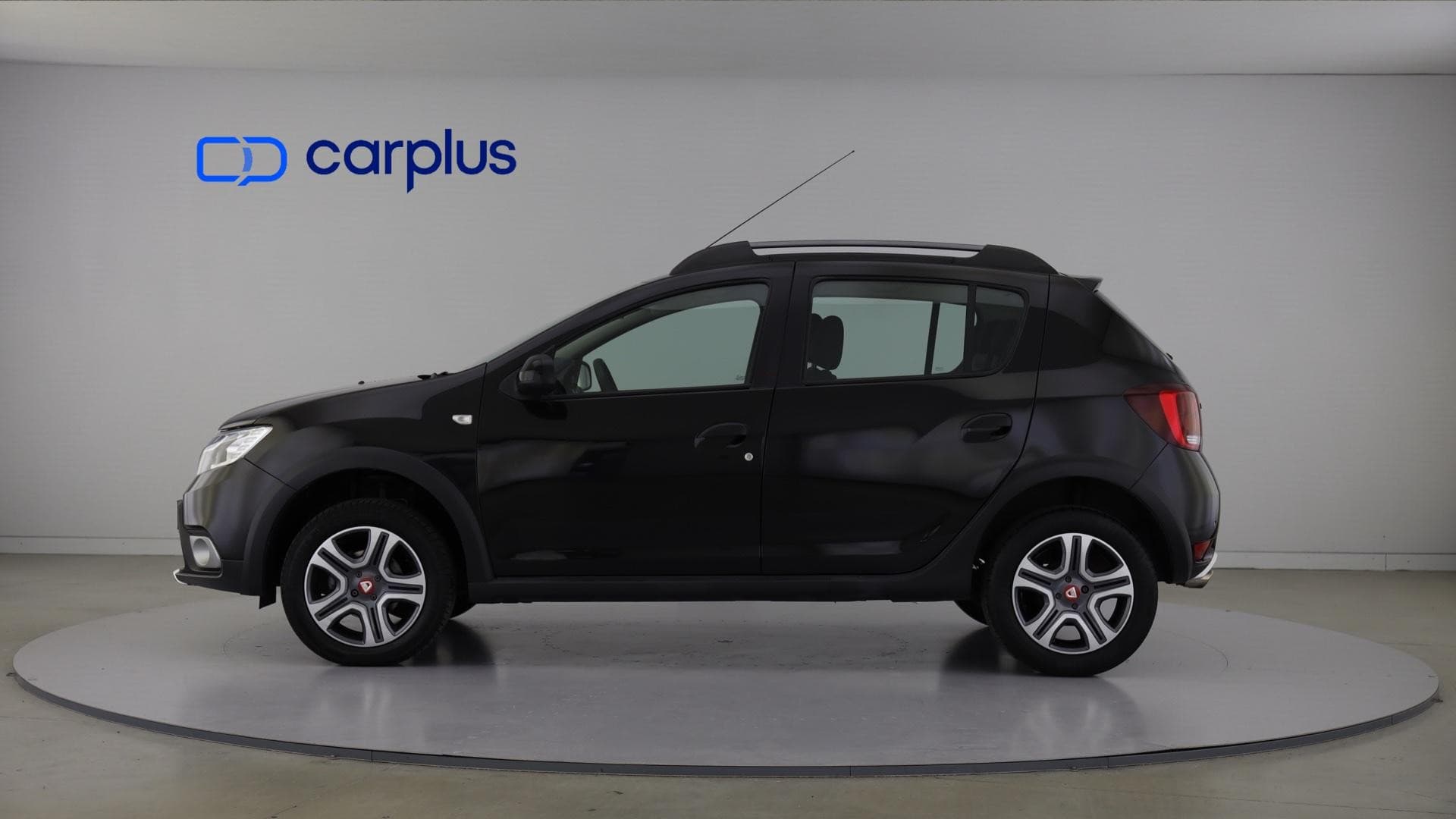 Dacia Sandero - 4