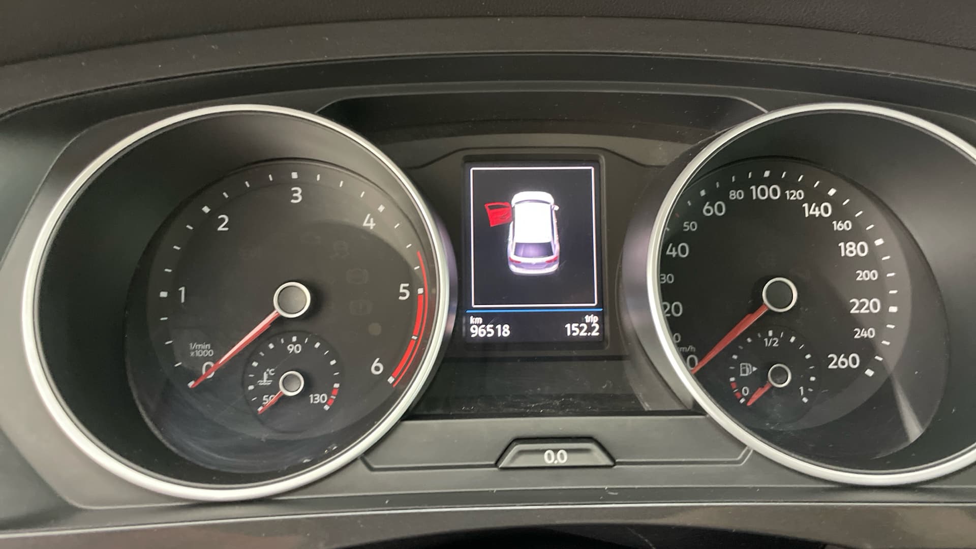 Volkswagen Tiguan - 9