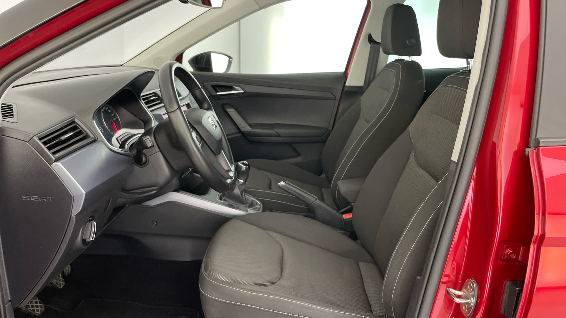 SEAT Arona - 11