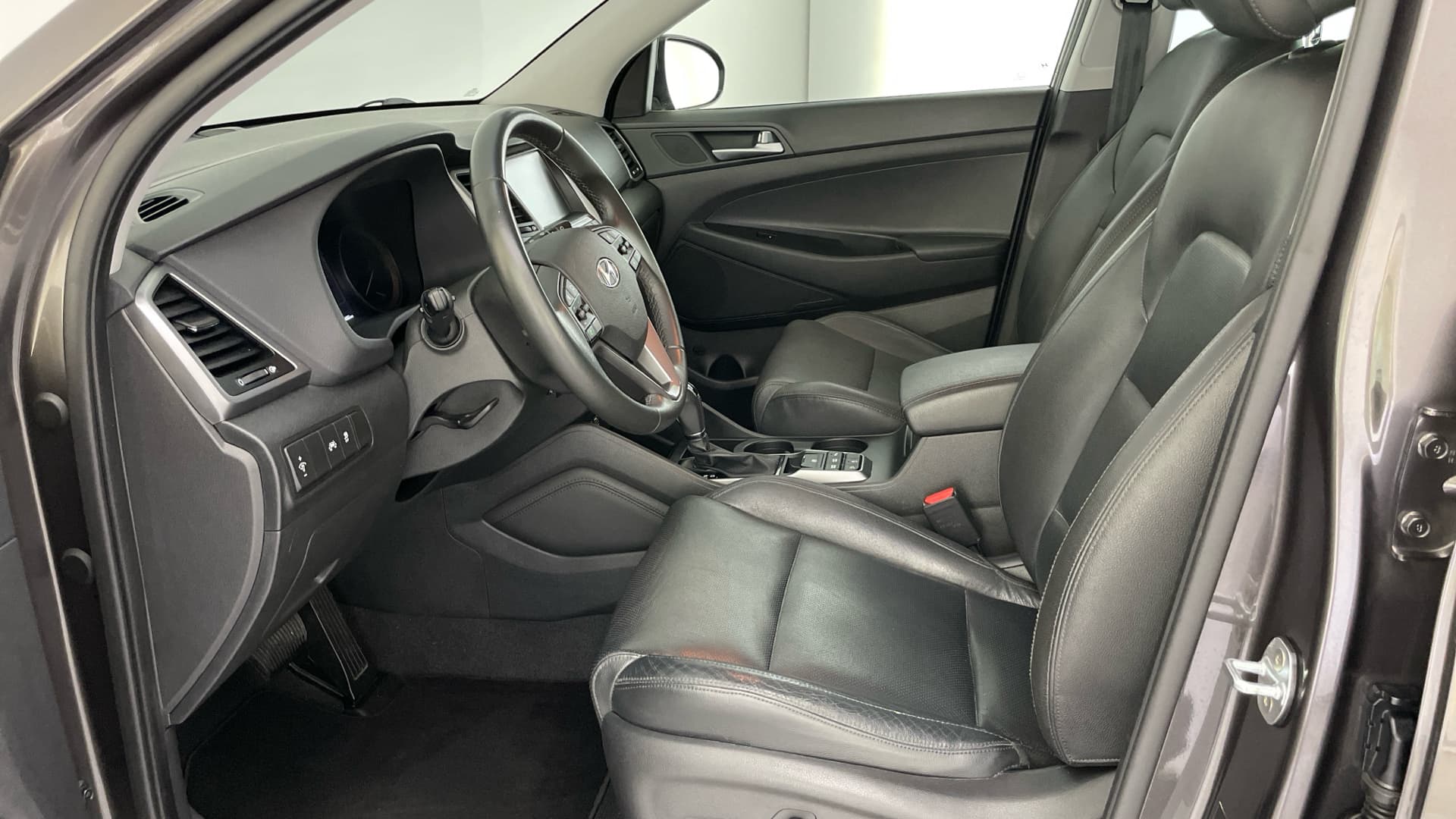 Hyundai Tucson - 11