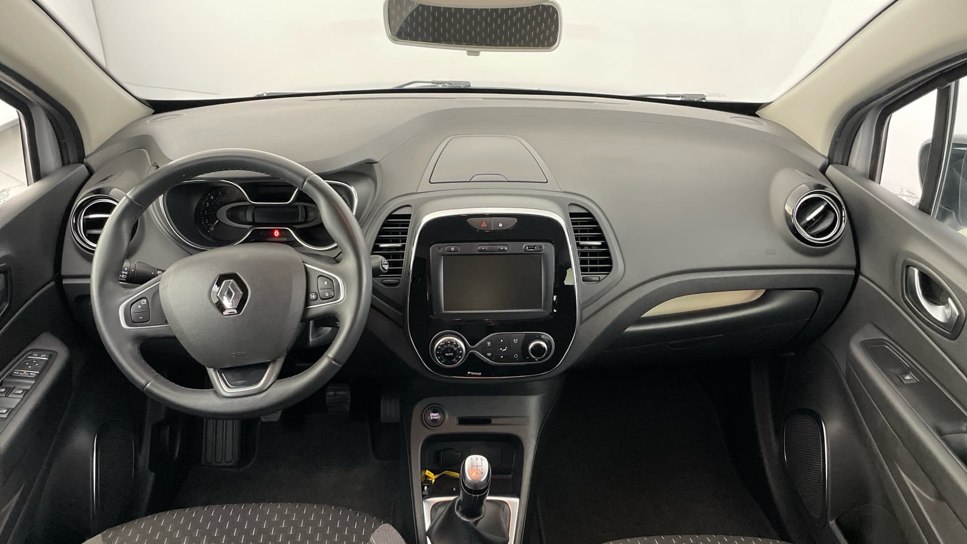 Renault Captur - 10