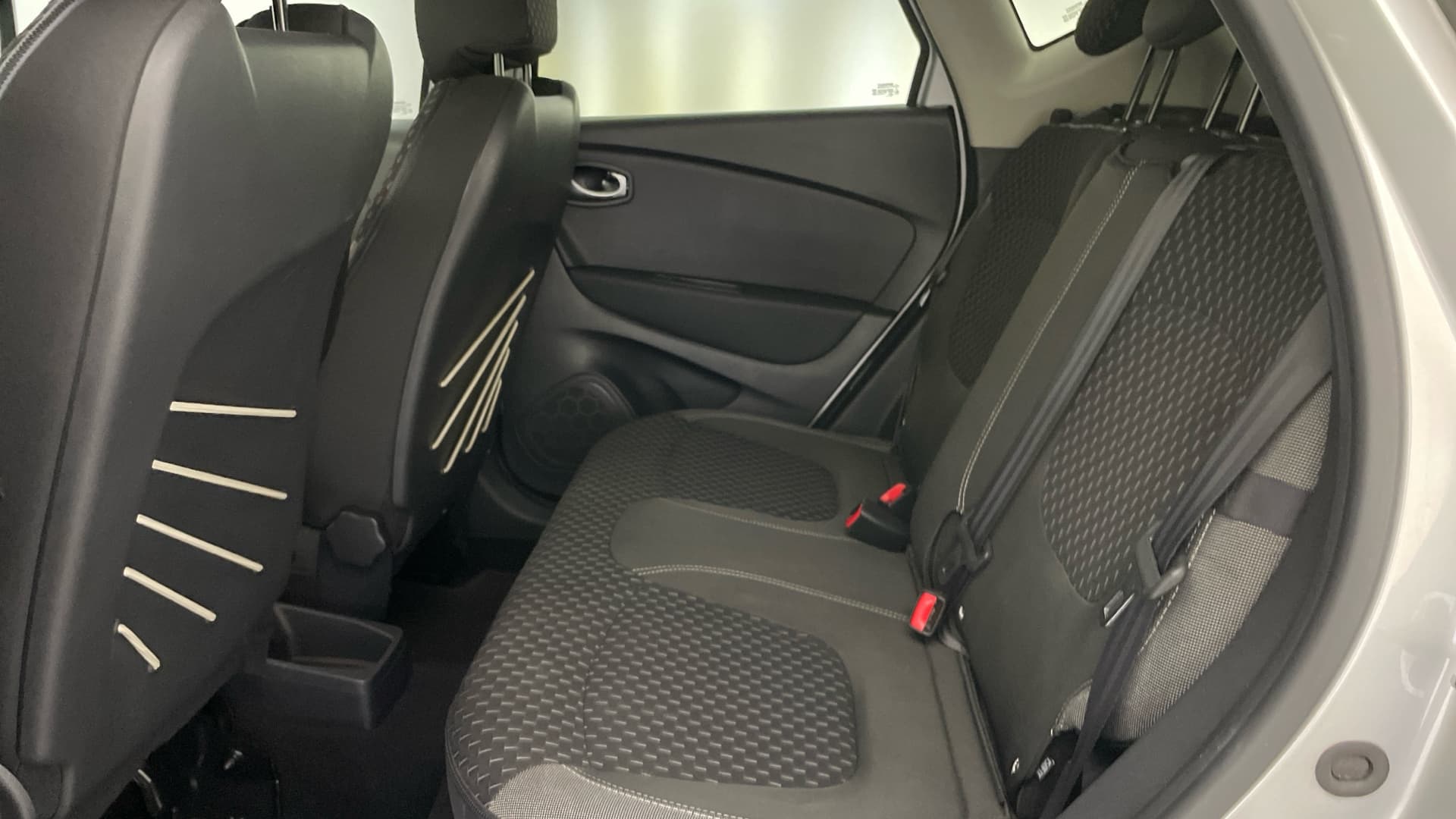 Renault Captur - 12