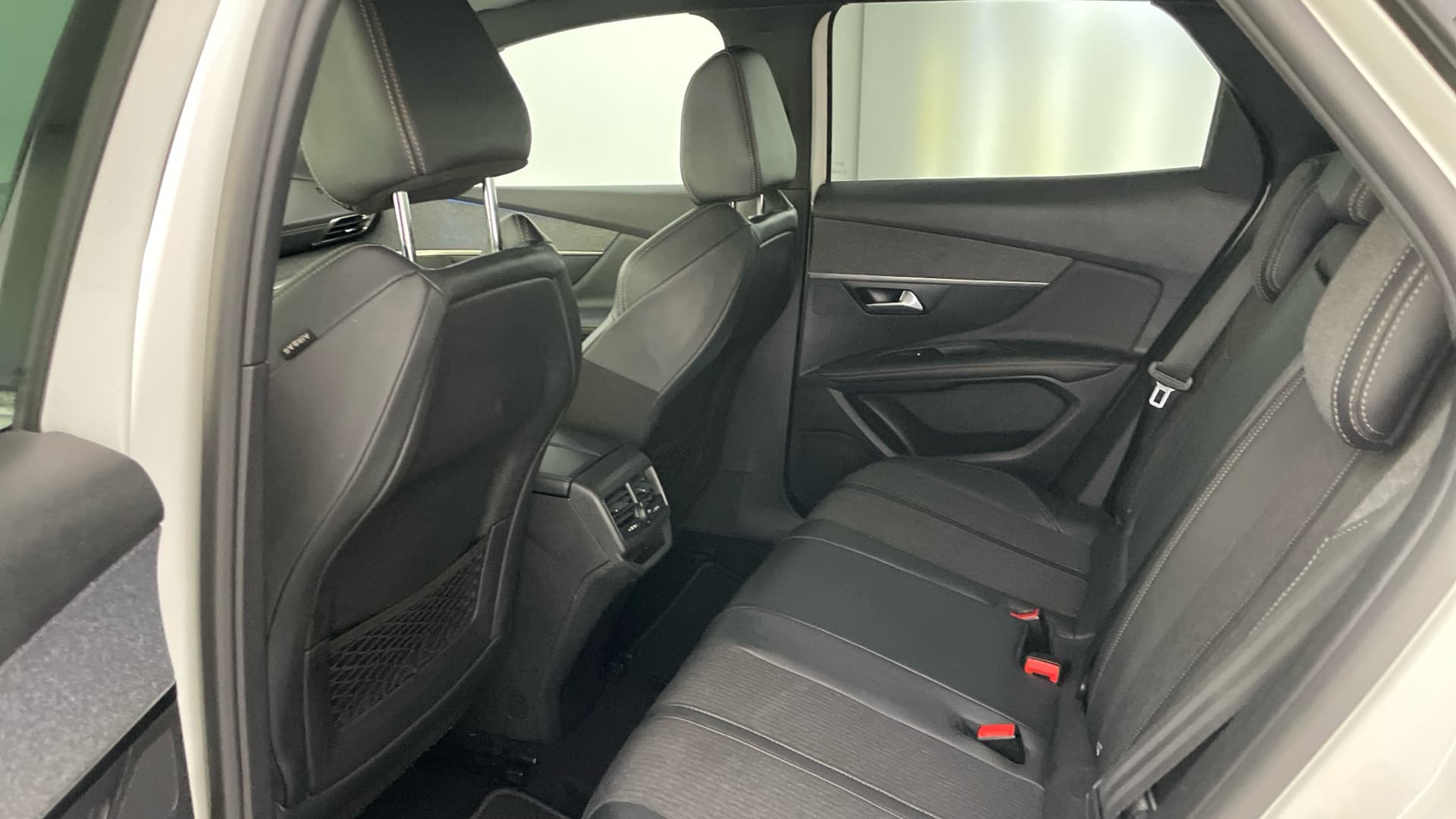 Peugeot 3008 - 12