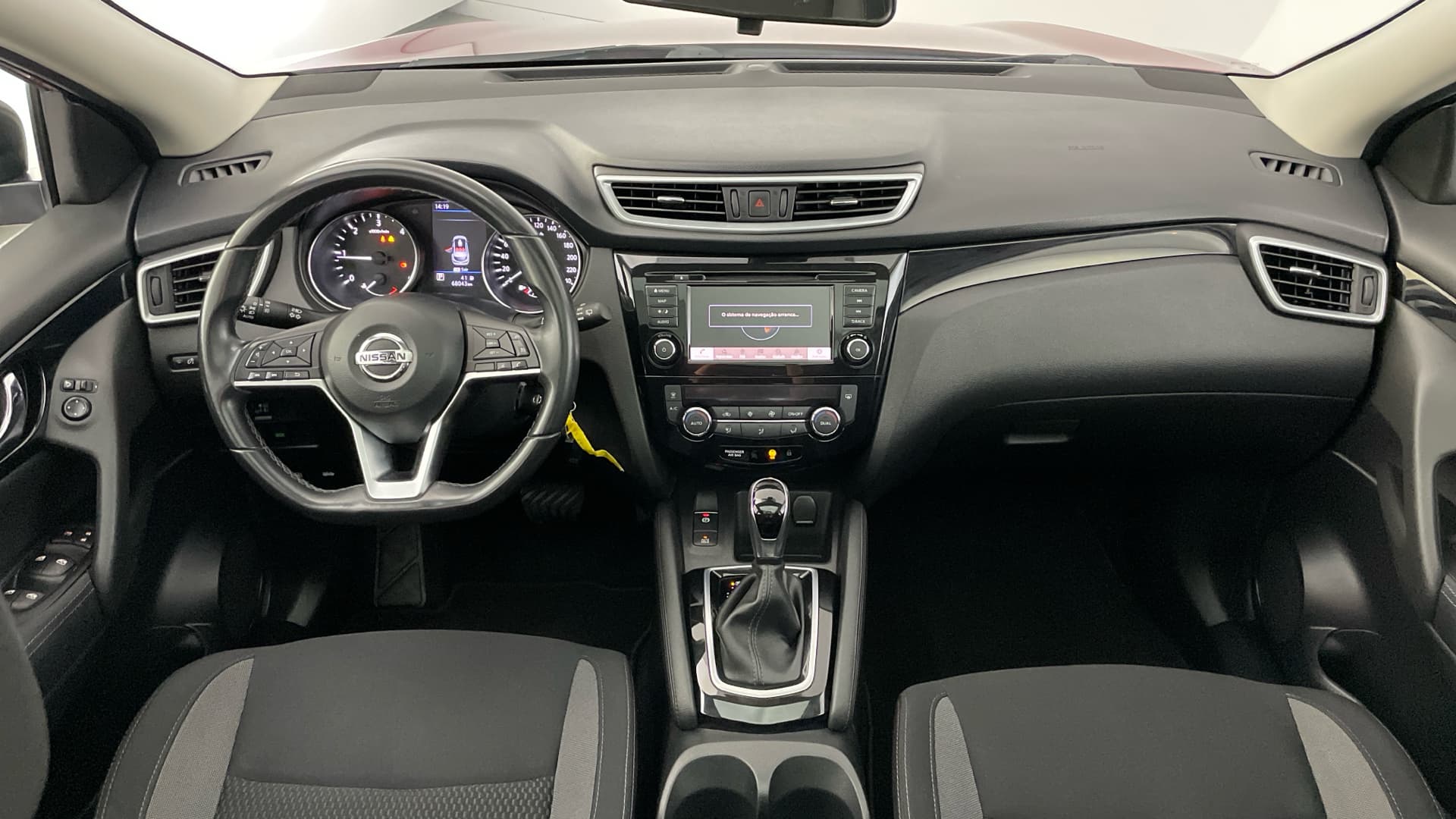 Nissan Qashqai - 10