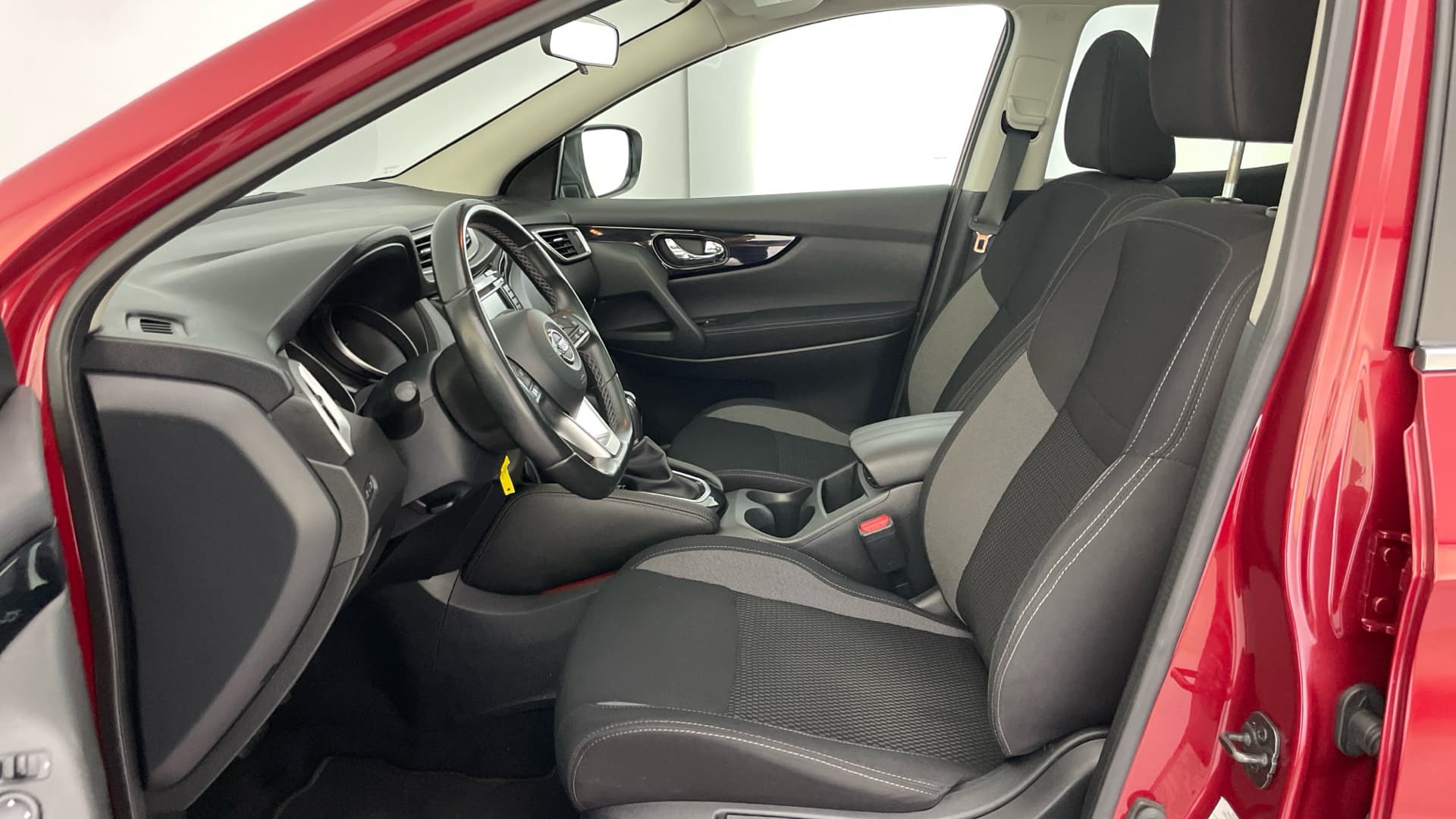 Nissan Qashqai - 11