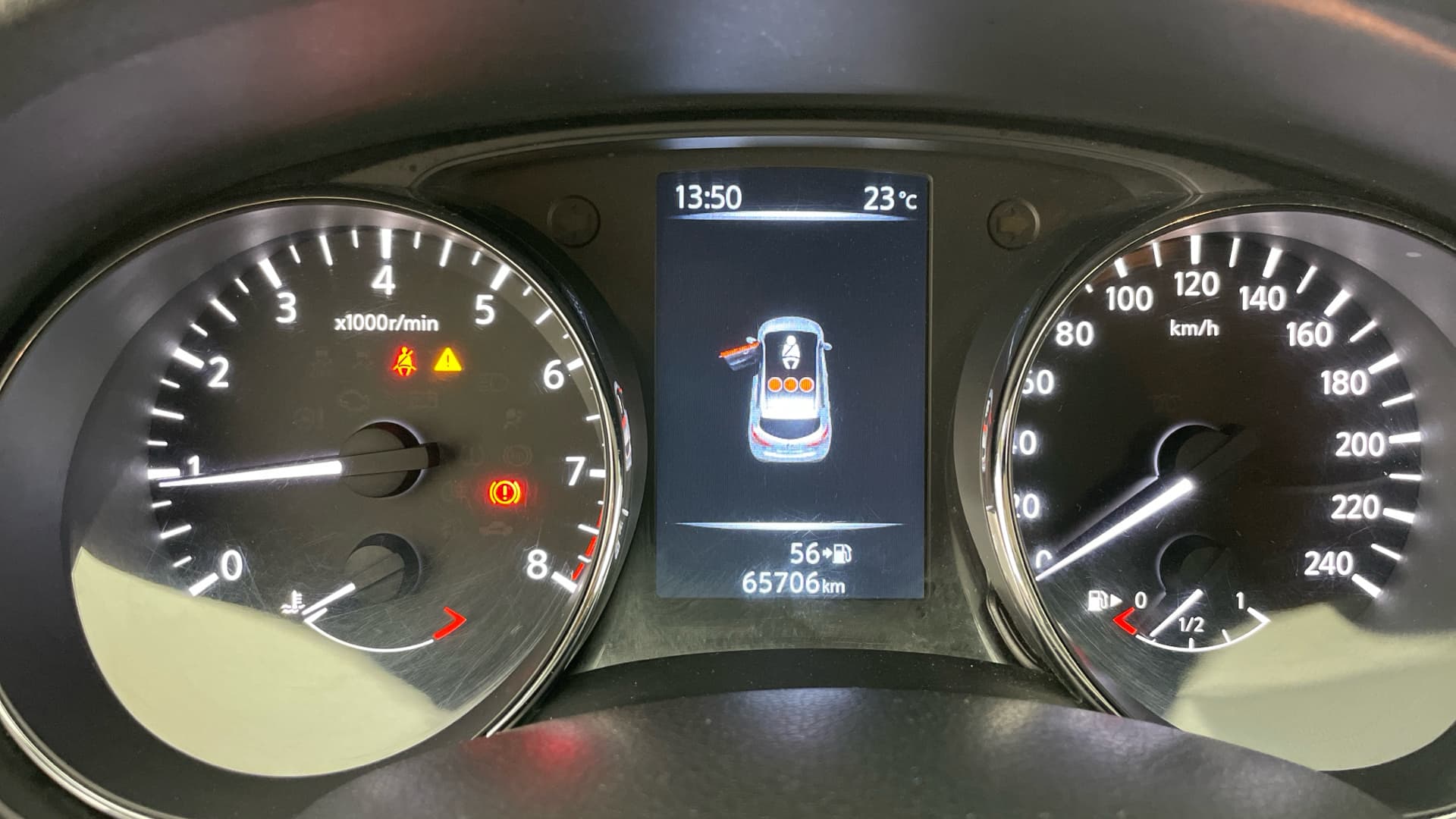 Nissan PULSAR - 9
