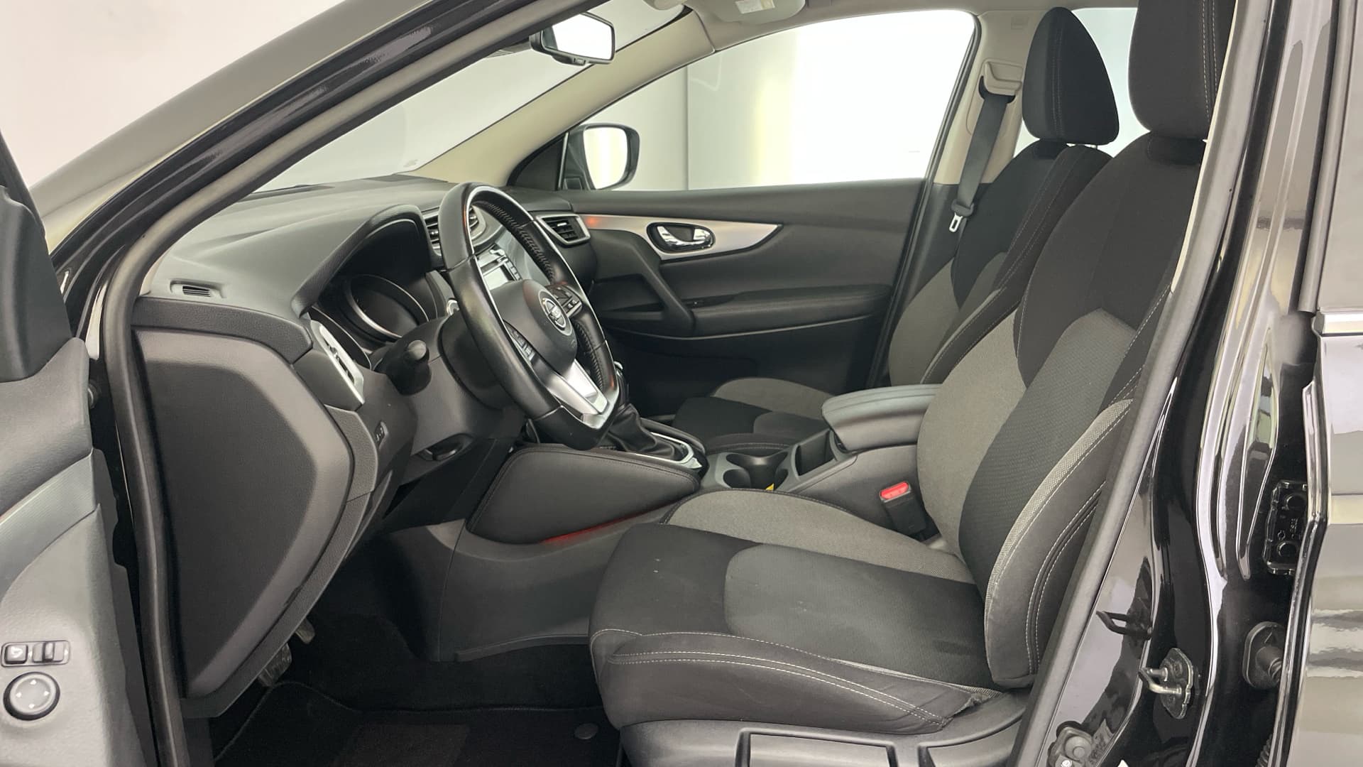 Nissan Qashqai - 11