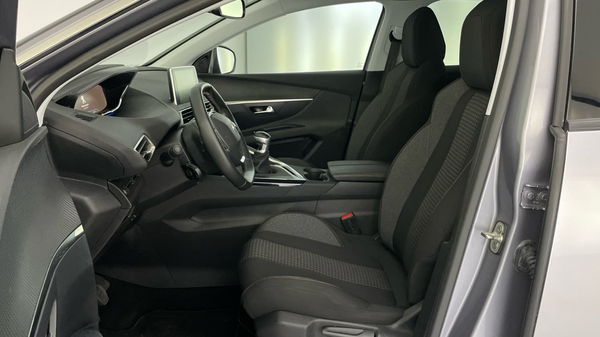 Peugeot 3008 - 11