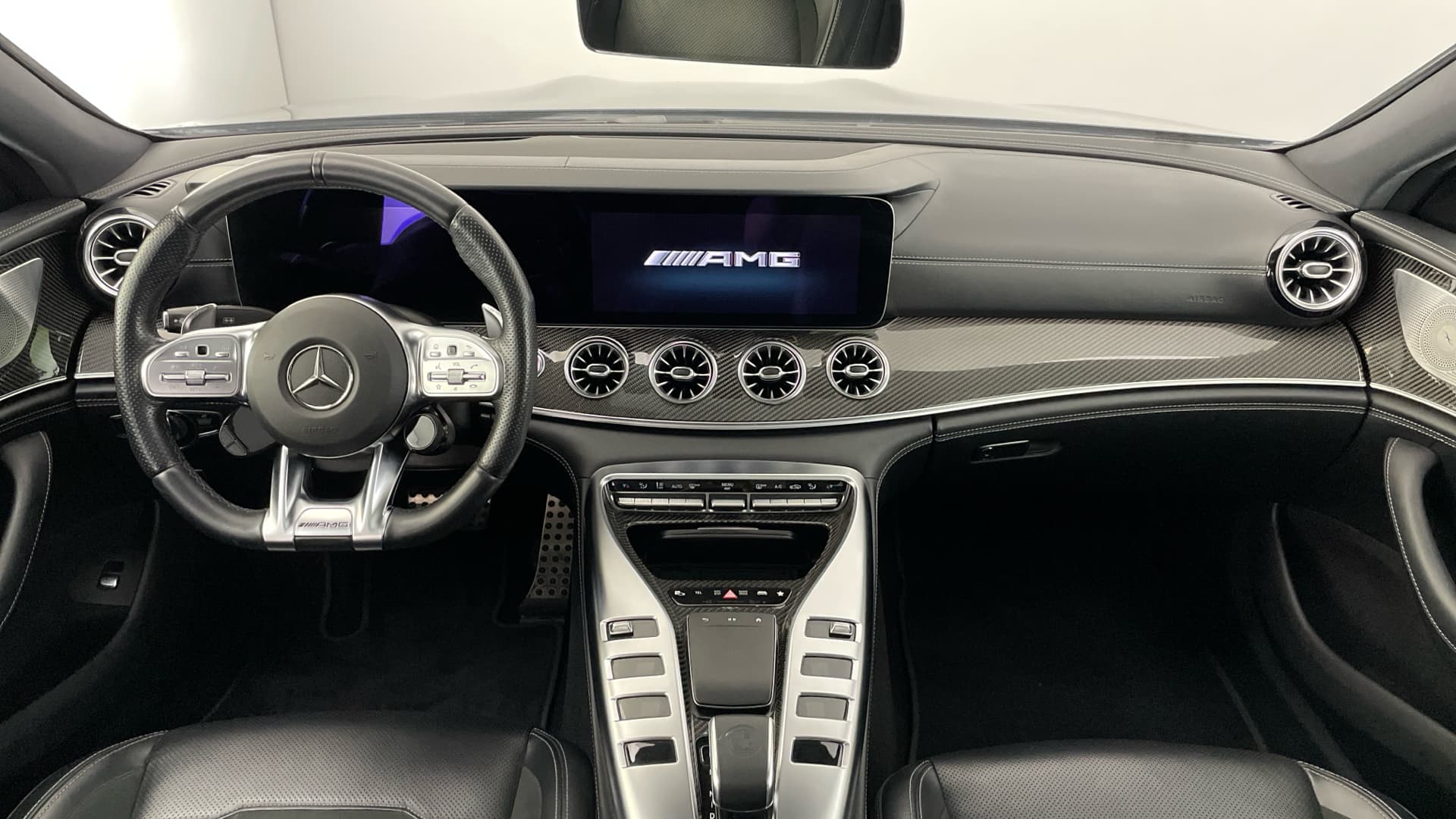 Mercedes-Benz AMG-GT - 10