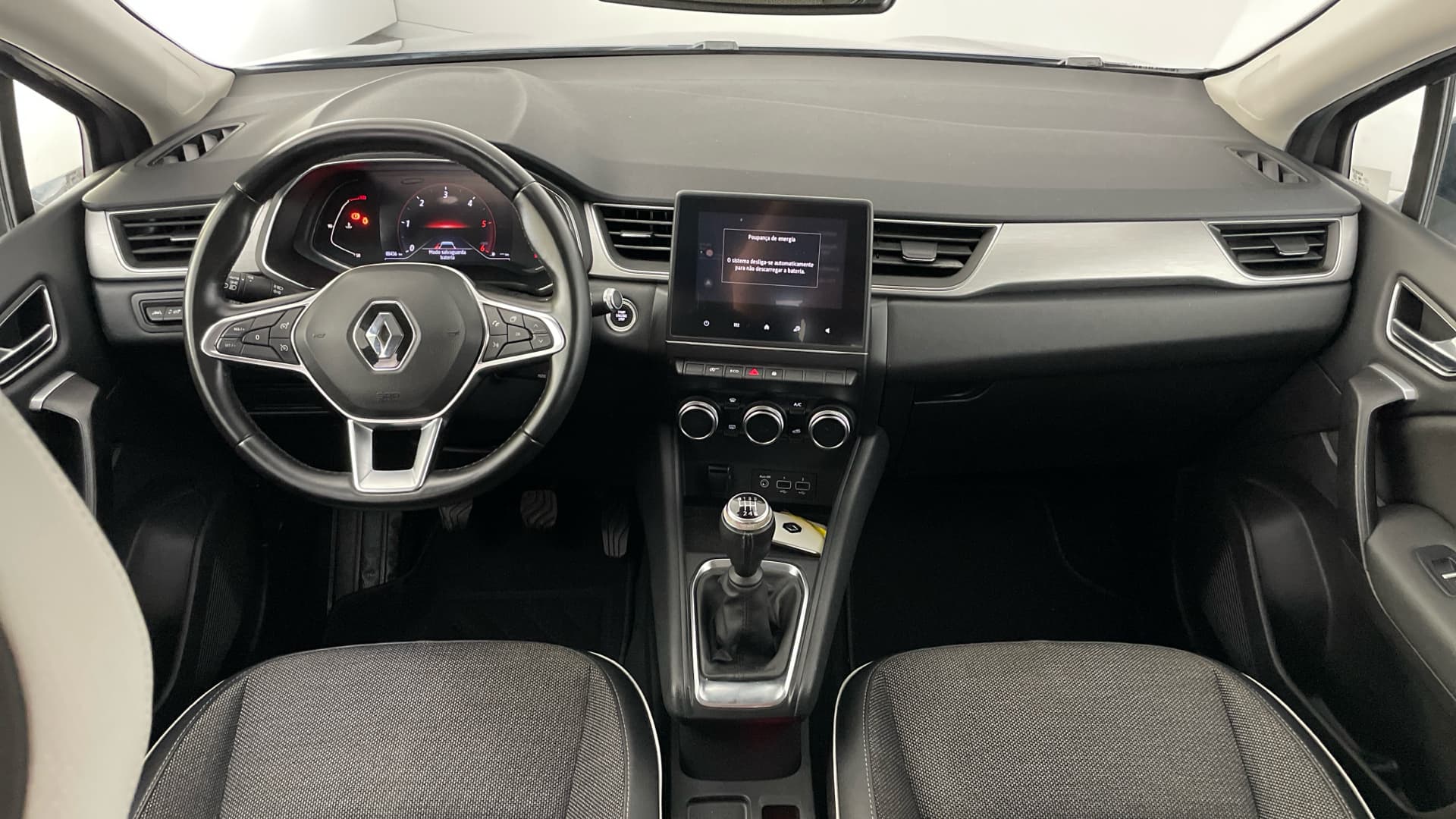 Renault Captur - 10