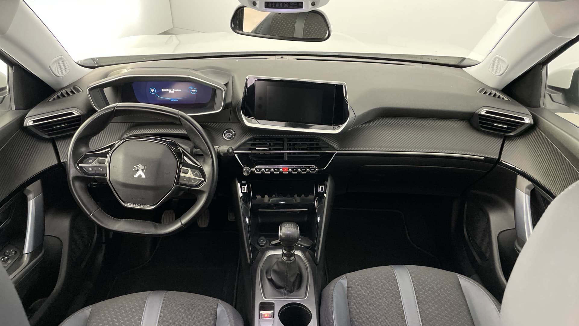 Peugeot 2008 - 10
