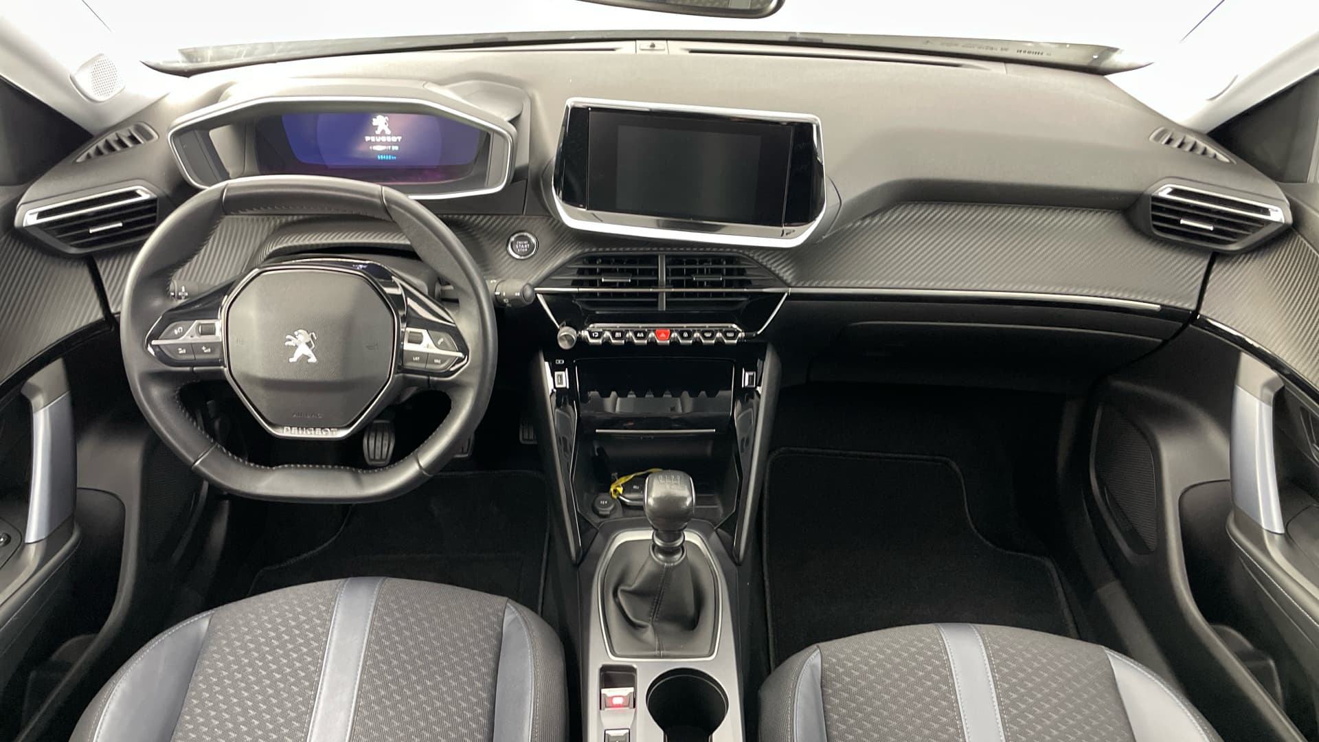 Peugeot 2008 - 10