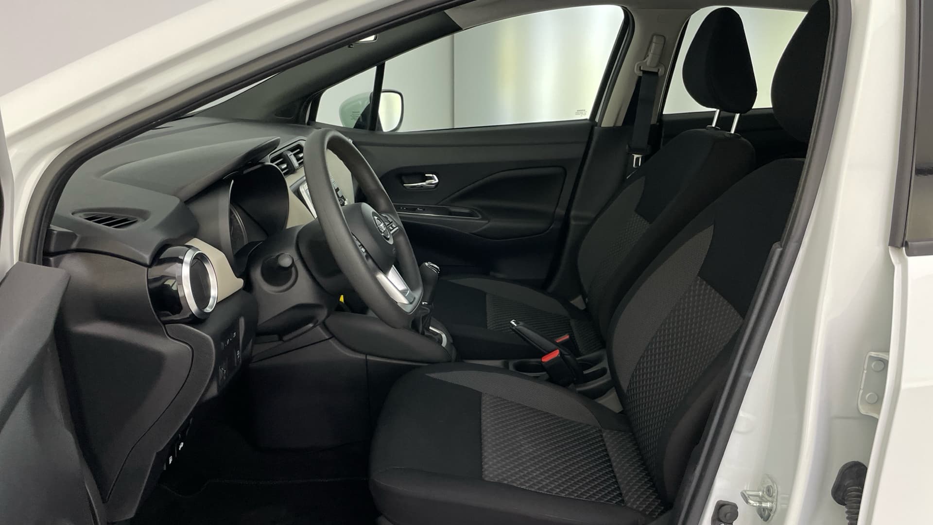 Nissan Micra - 11