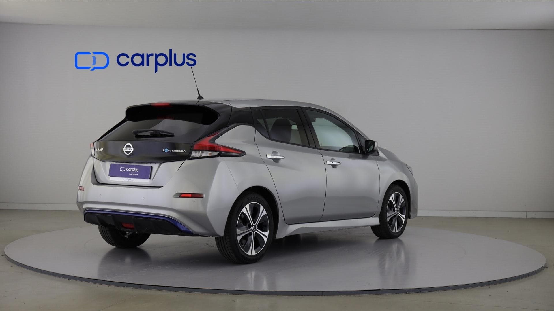 Nissan LEAF - 8