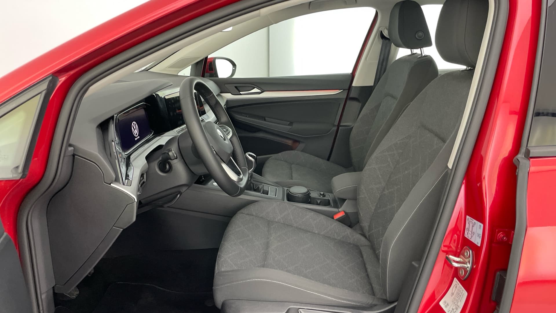 Volkswagen Golf - 11