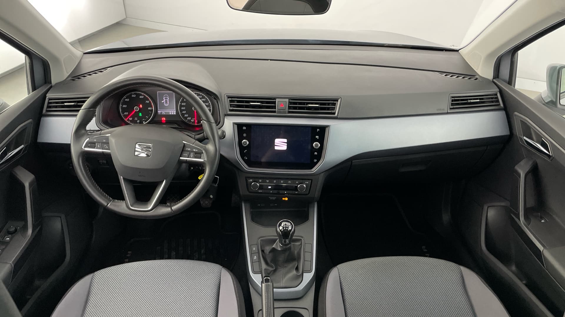 SEAT Arona - 10