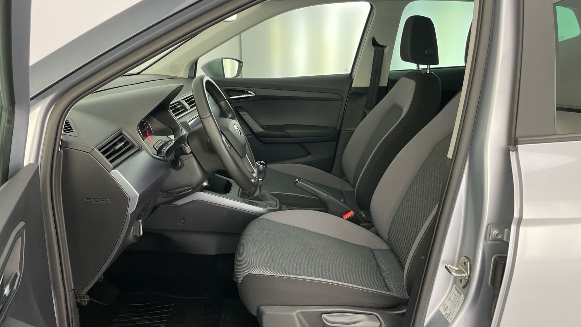 SEAT Arona - 11