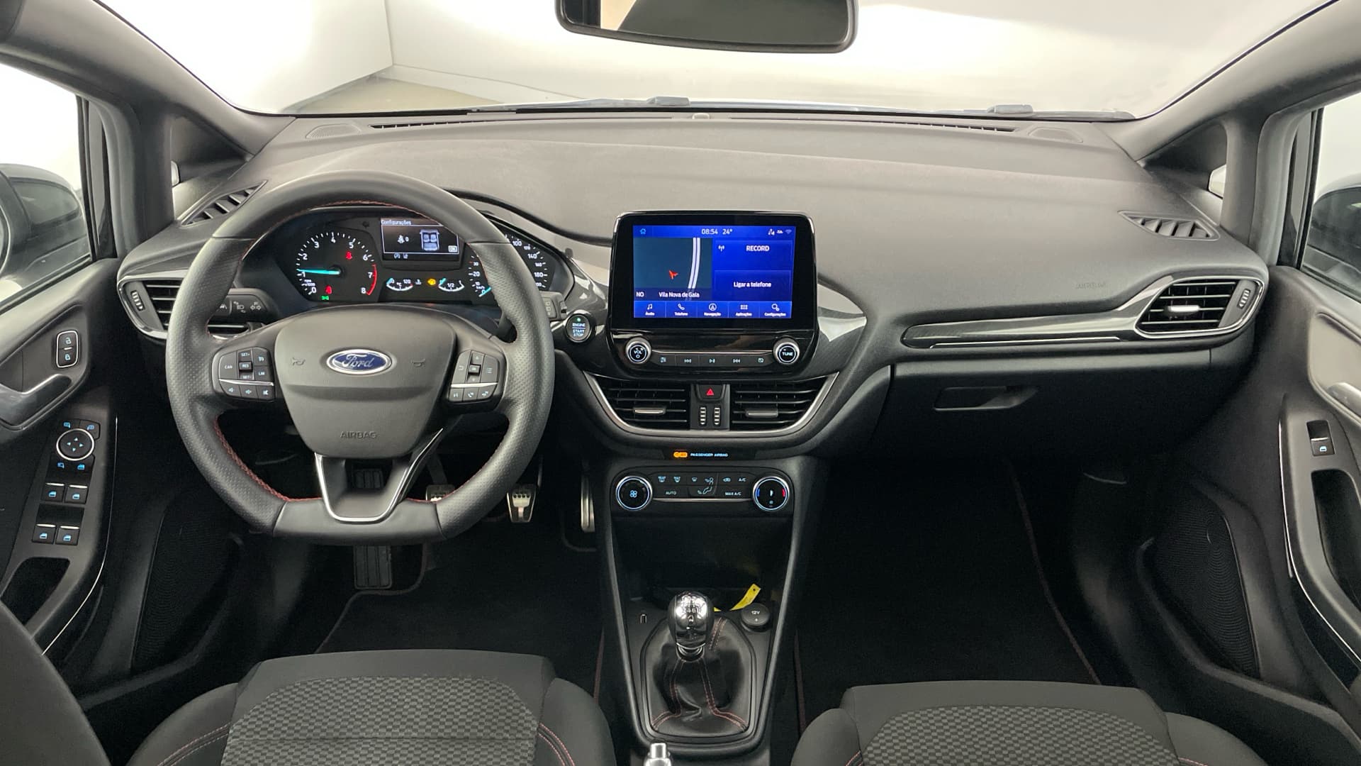 Ford Fiesta - 10