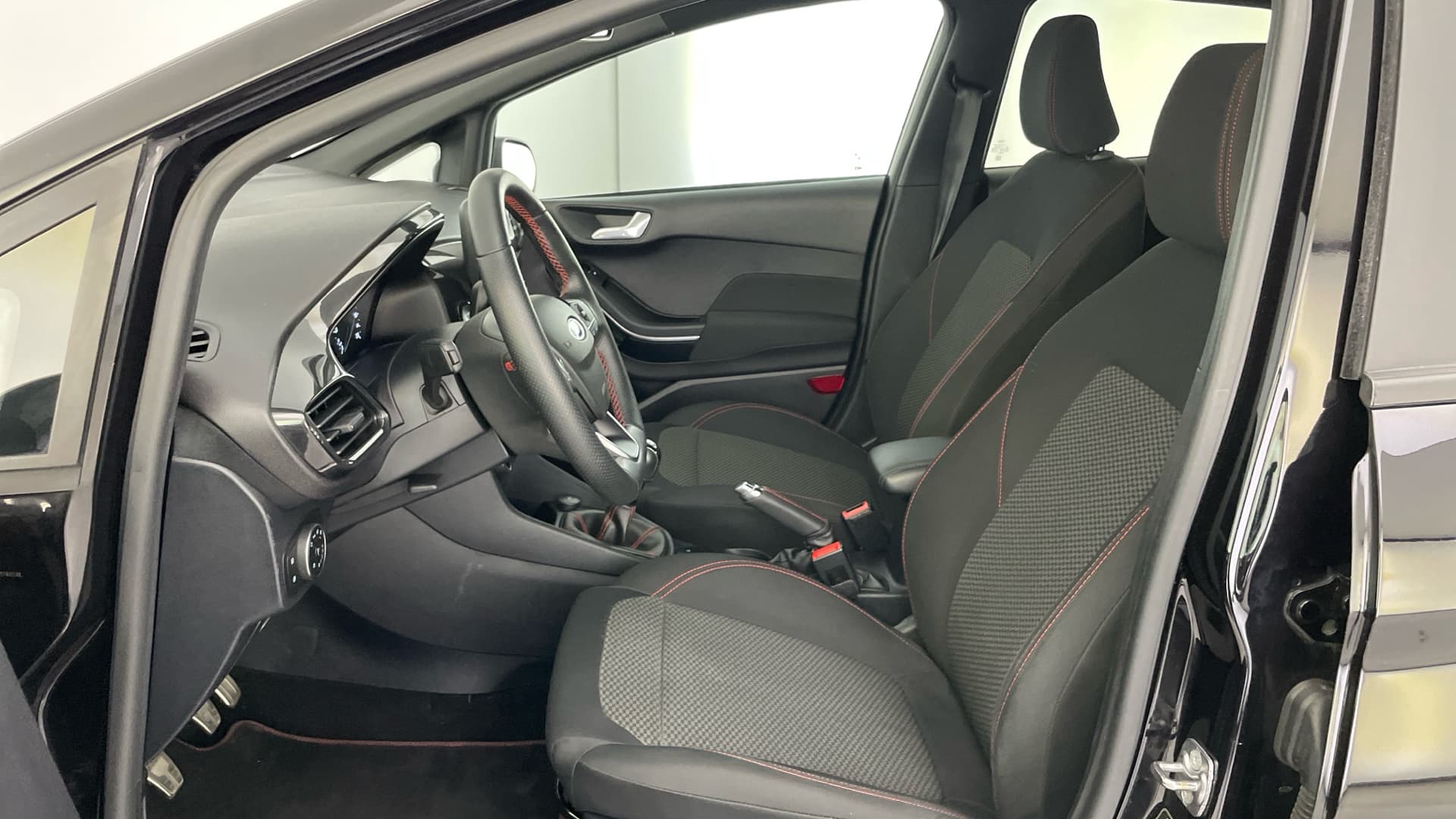 Ford Fiesta - 11
