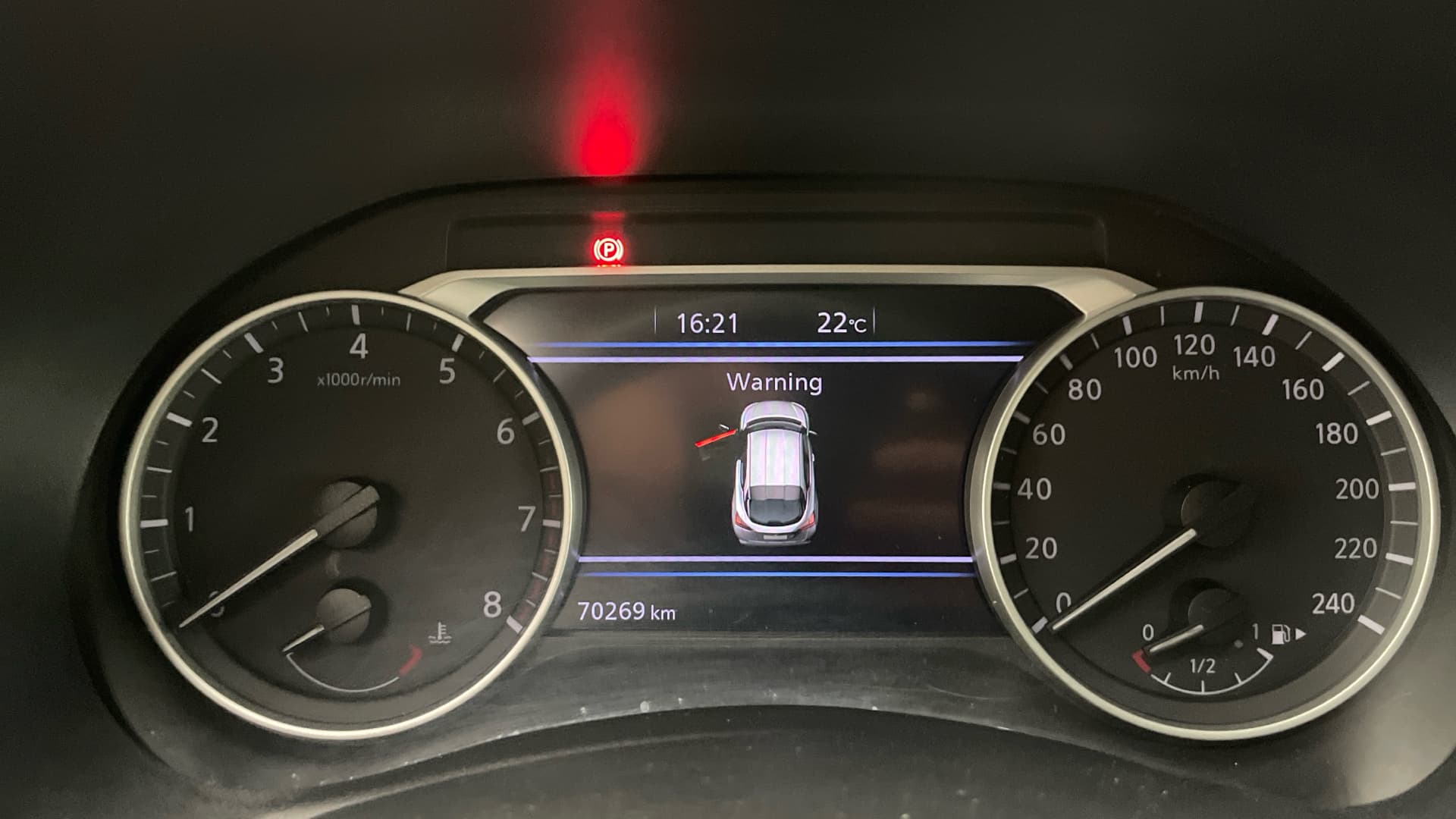 Nissan JUKE - 9