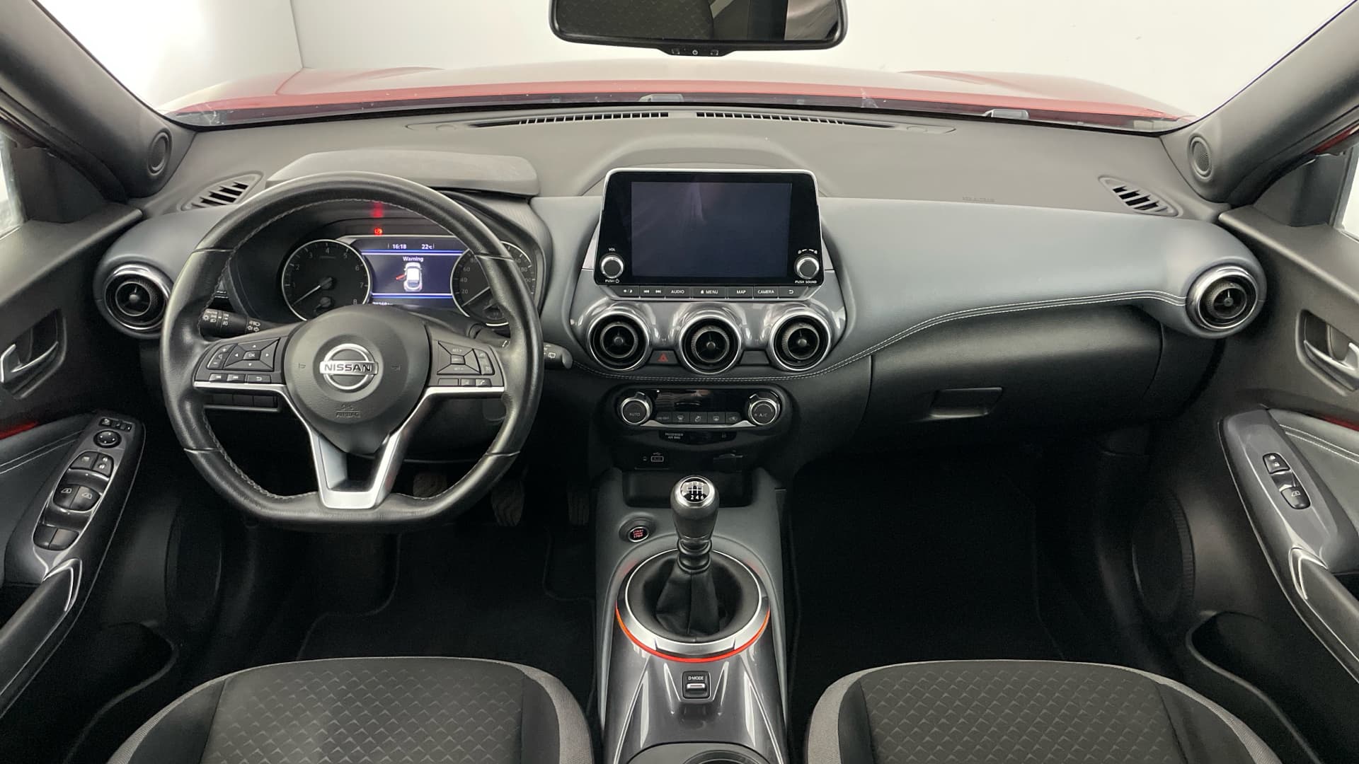 Nissan JUKE - 10