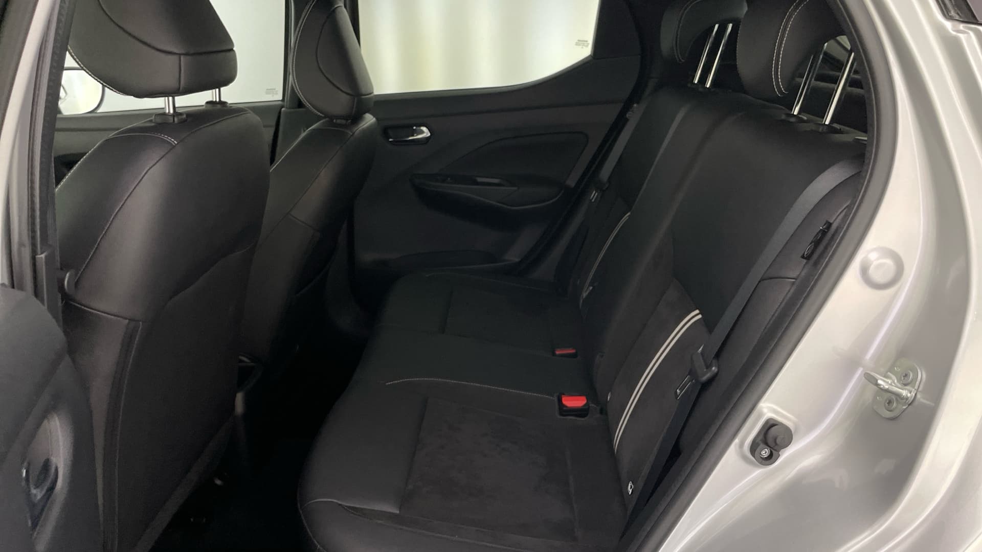 Nissan Micra - 12