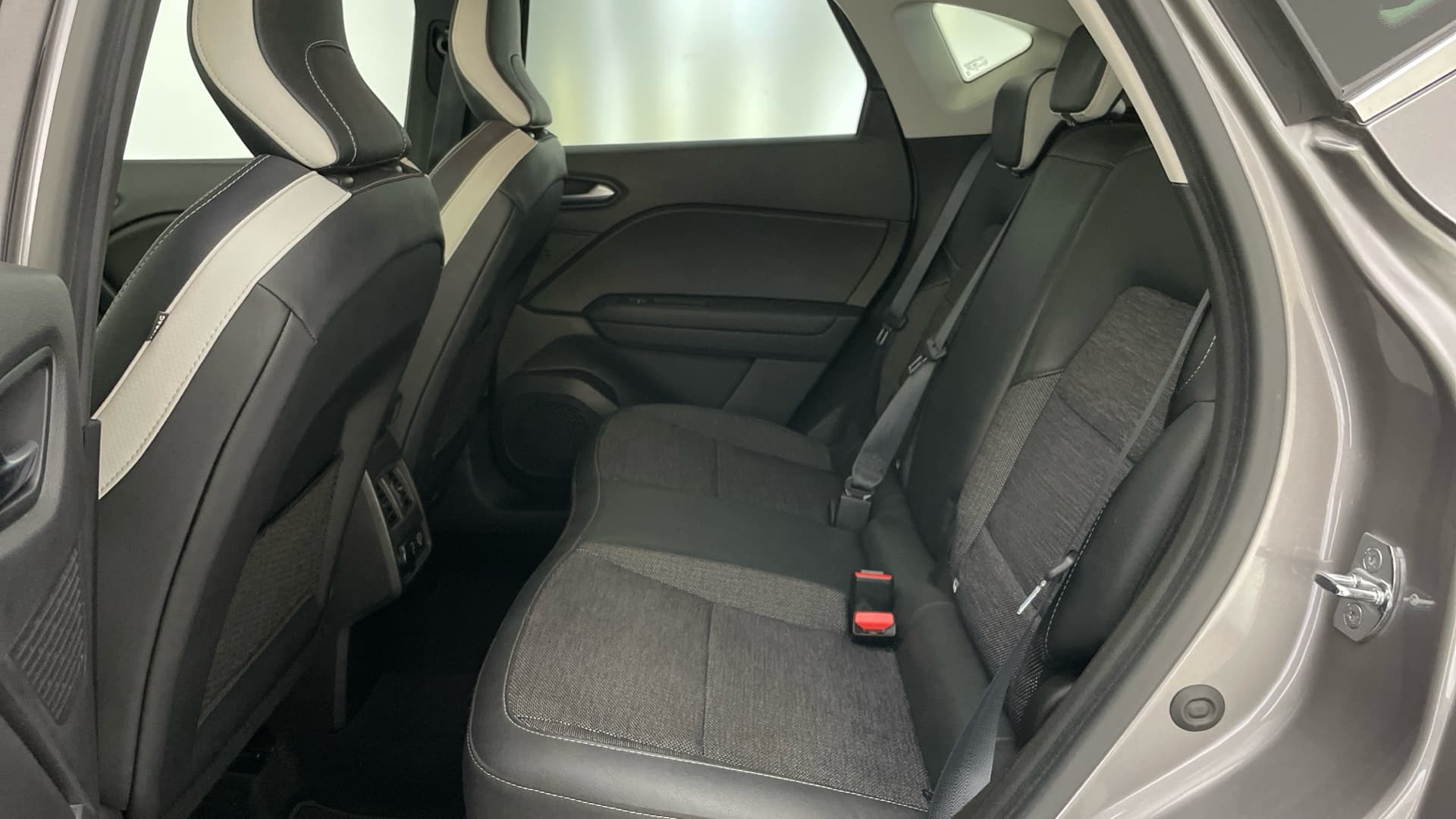 Renault Captur - 12