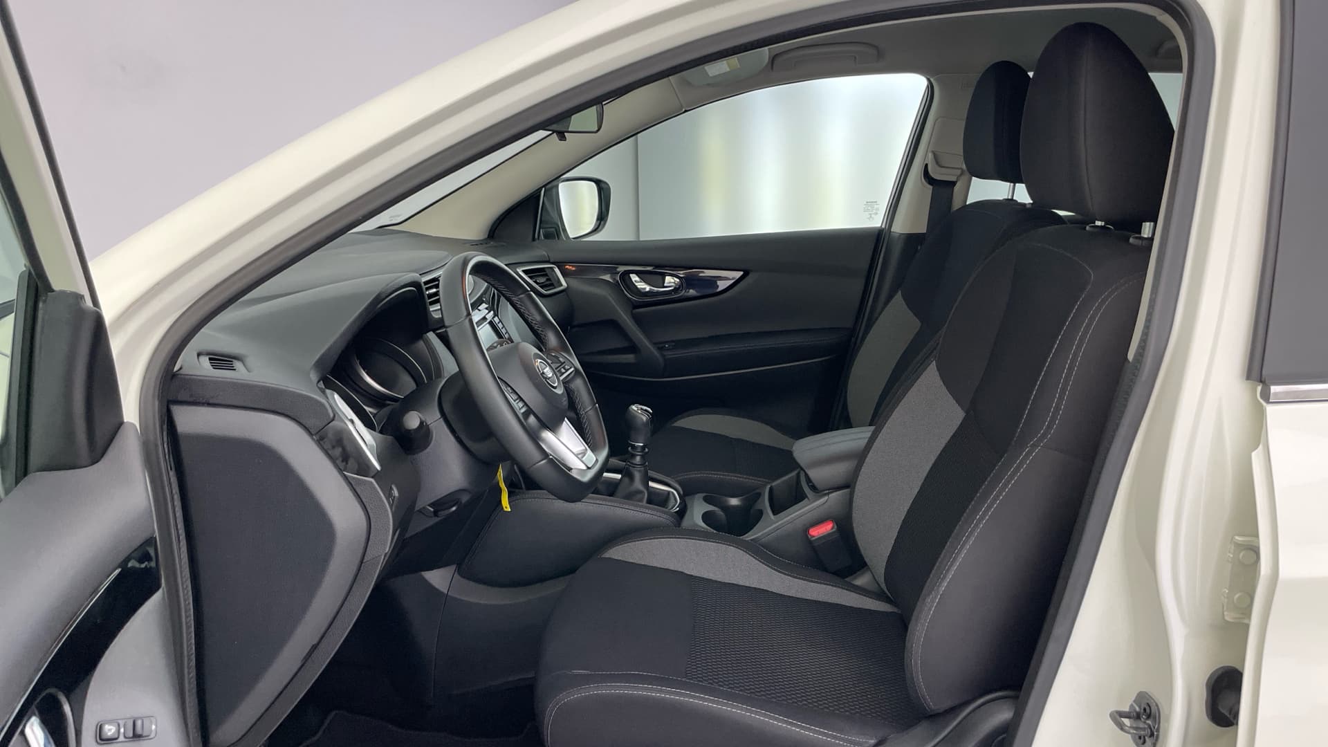 Nissan Qashqai - 11