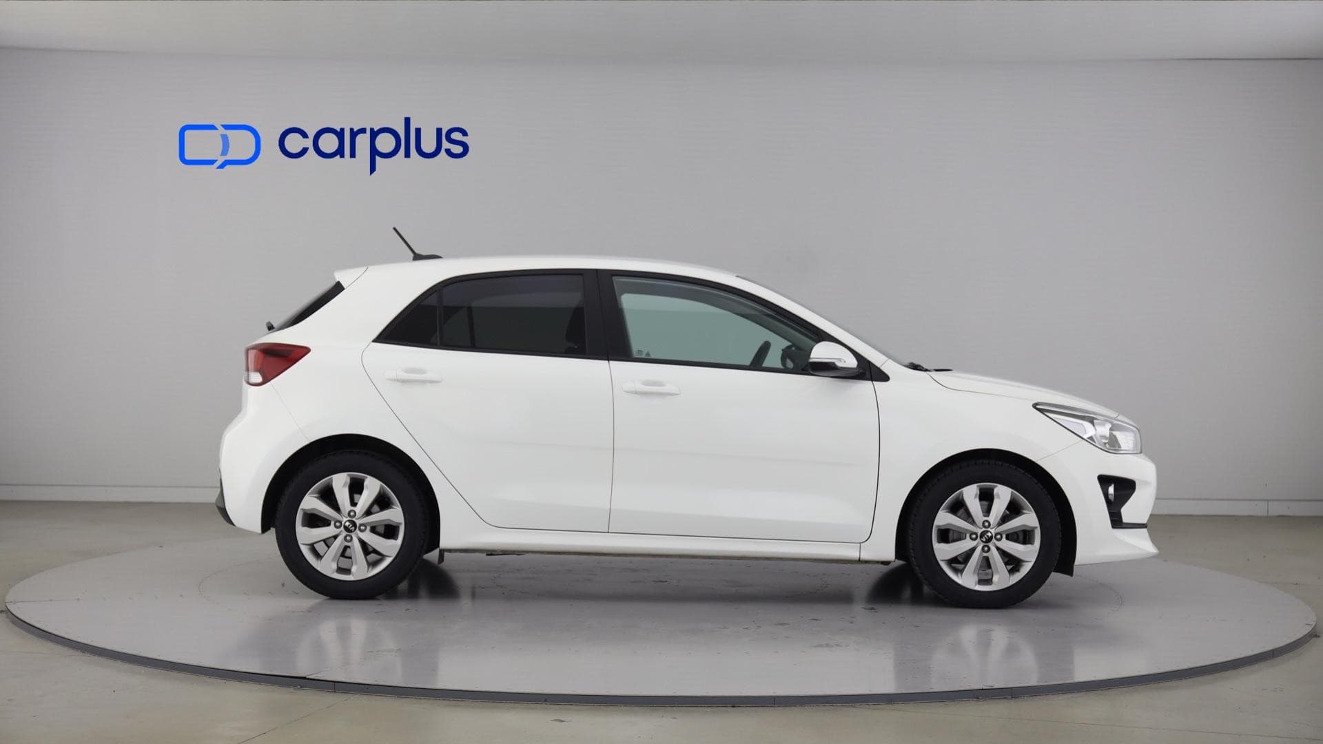 Kia Rio - 7