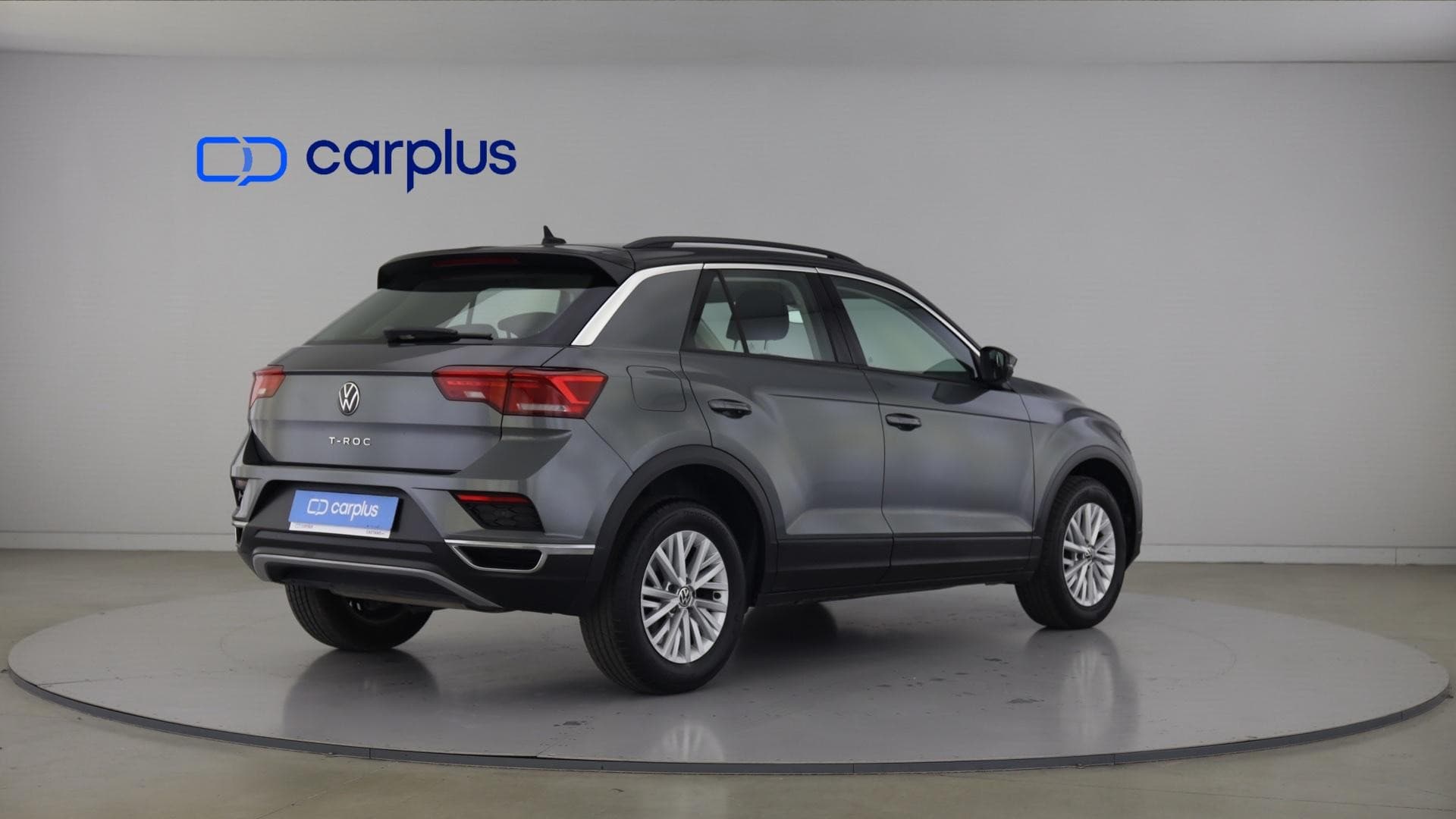 Volkswagen T-Roc - 8