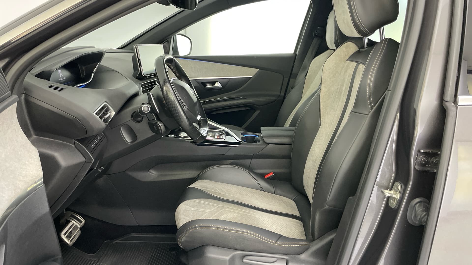 Peugeot 3008 - 11