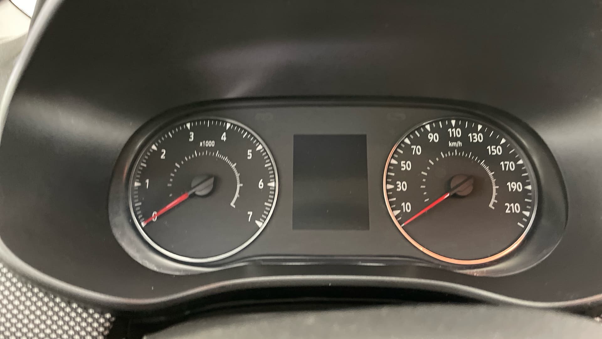 Dacia Sandero - 9