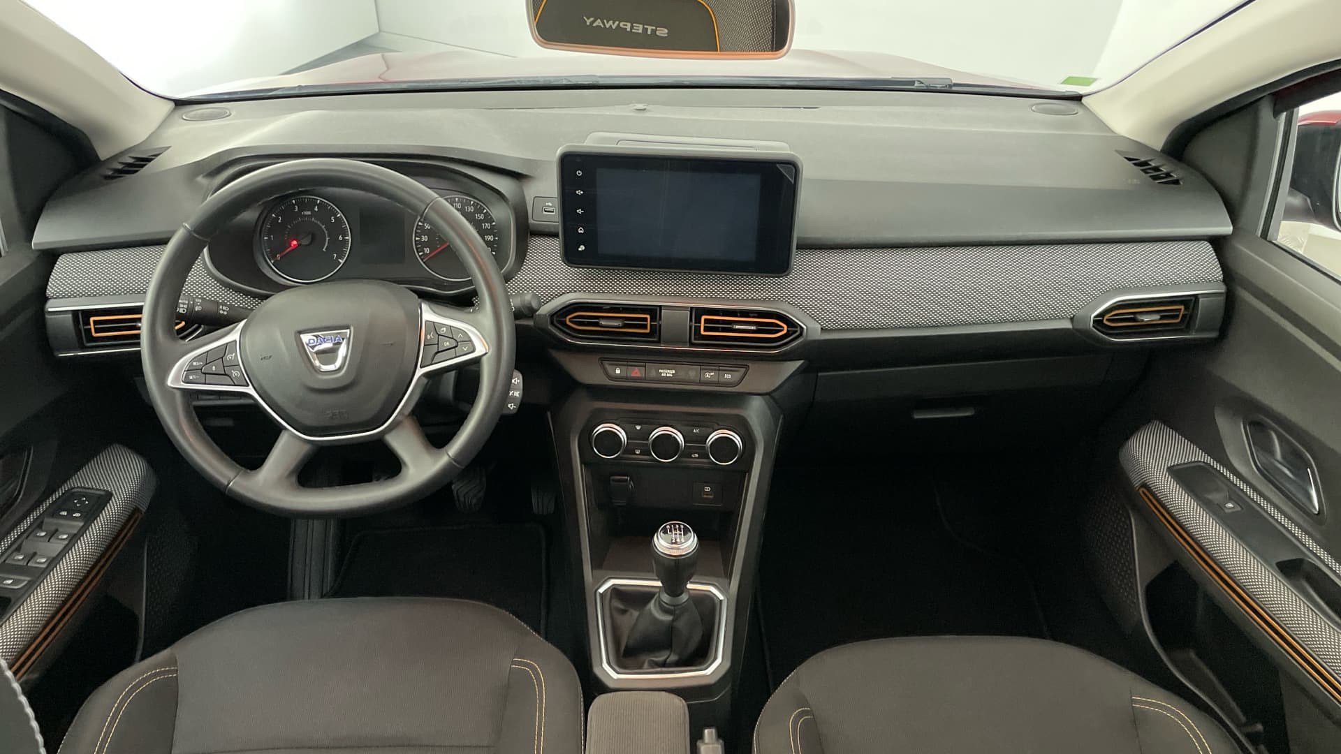 Dacia Sandero - 10