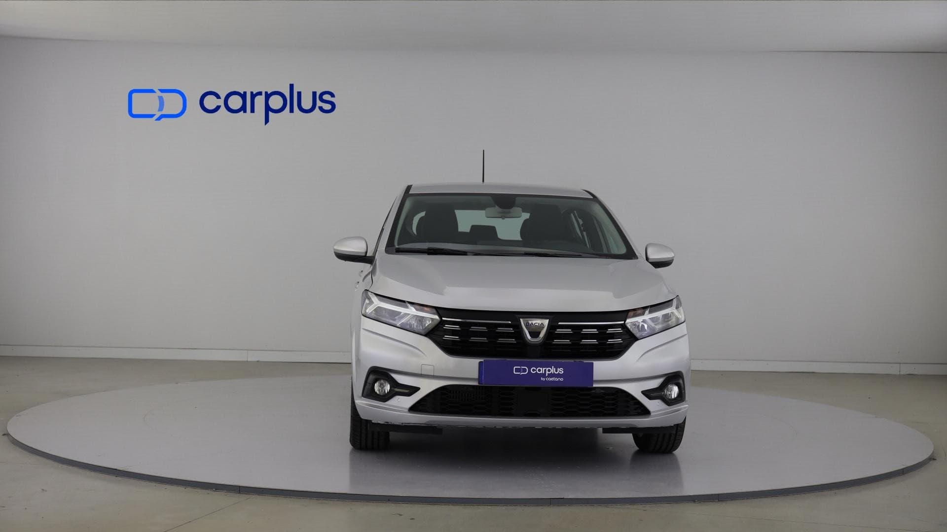 Dacia Sandero - 5