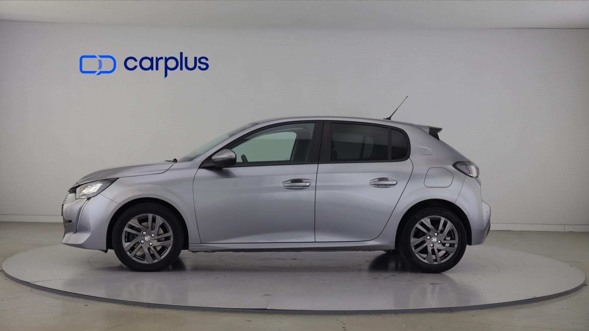 Peugeot 208 - 4