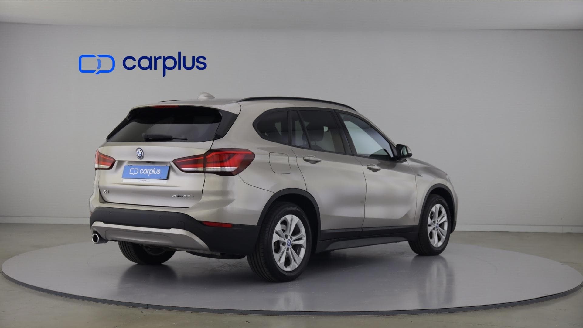 BMW X1 - 8