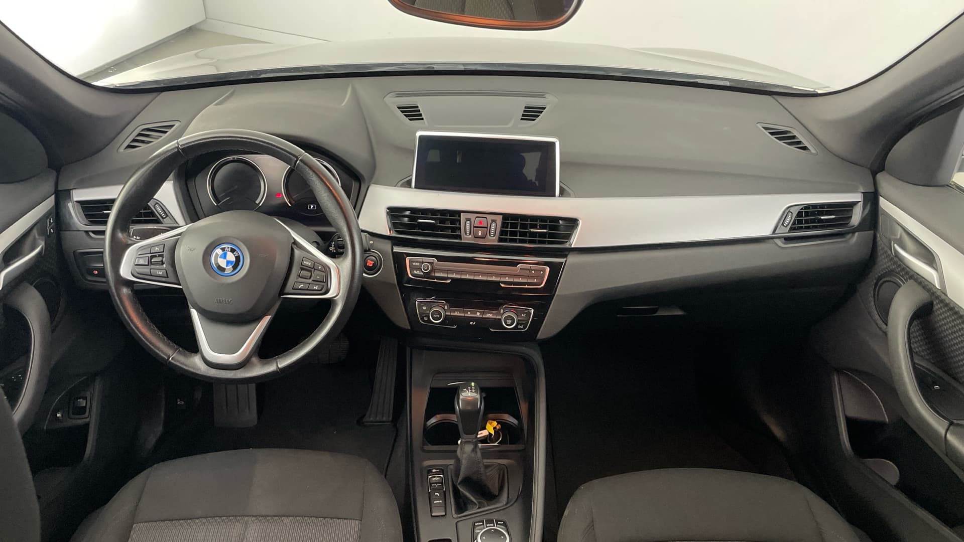 BMW X1 - 10