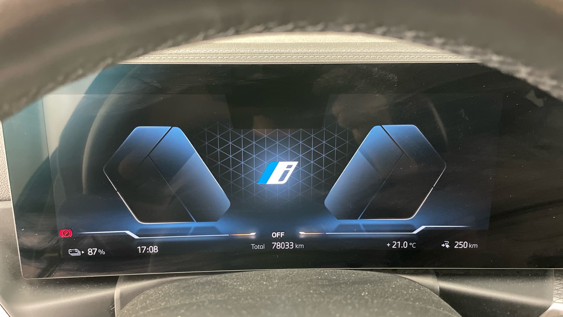 BMW i4 - 9