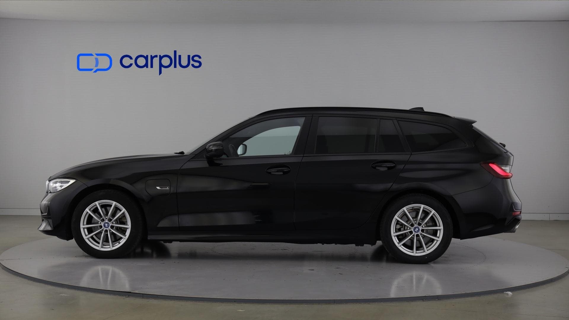 BMW 320 - 4