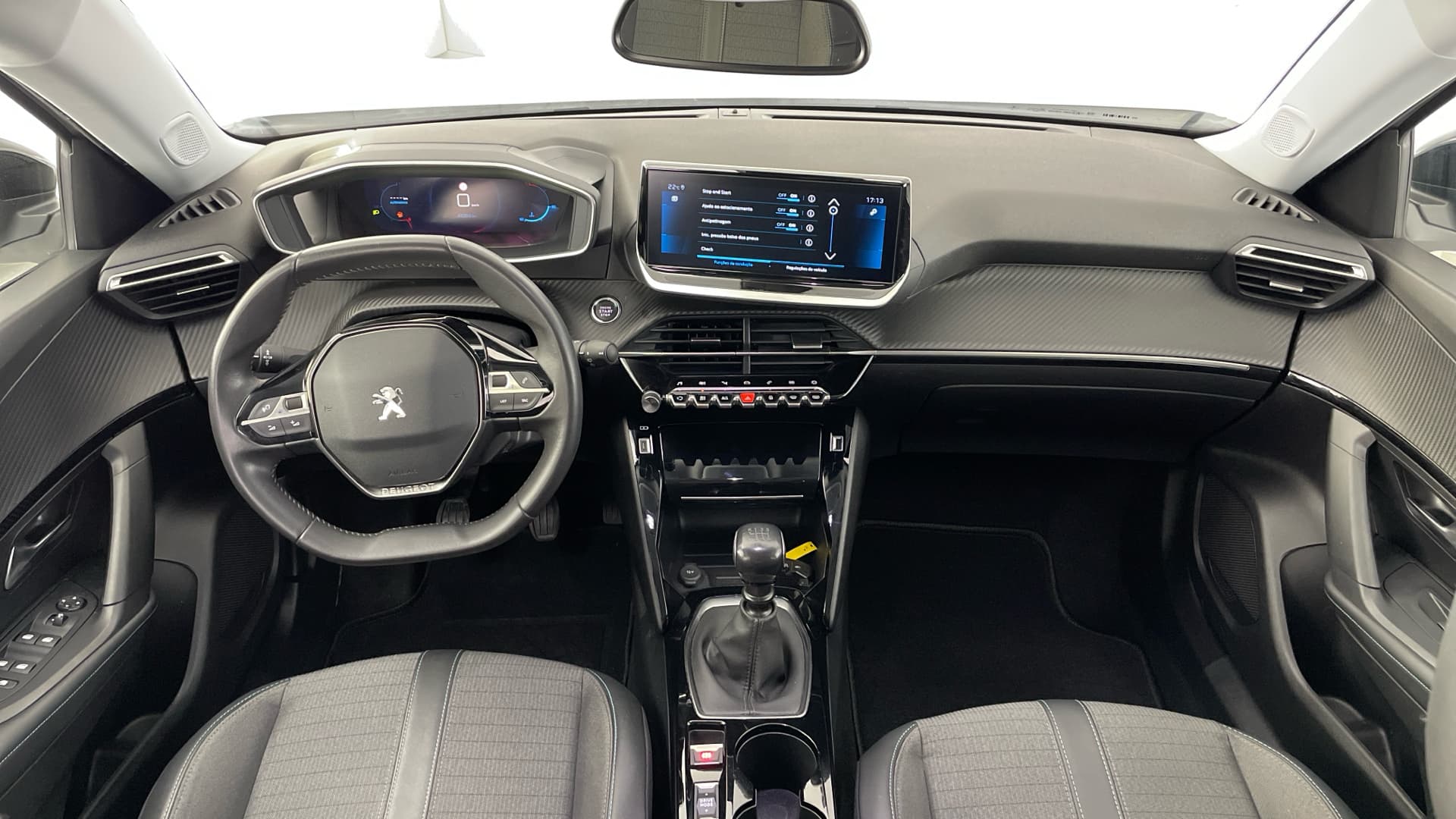 Peugeot 2008 - 10