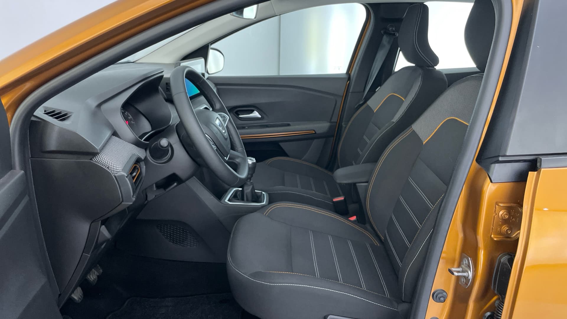 Dacia Sandero - 11