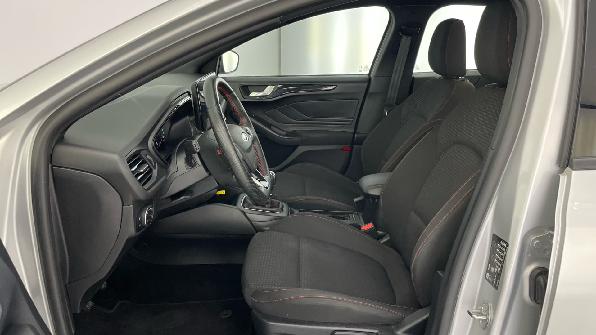 Ford Focus - 11