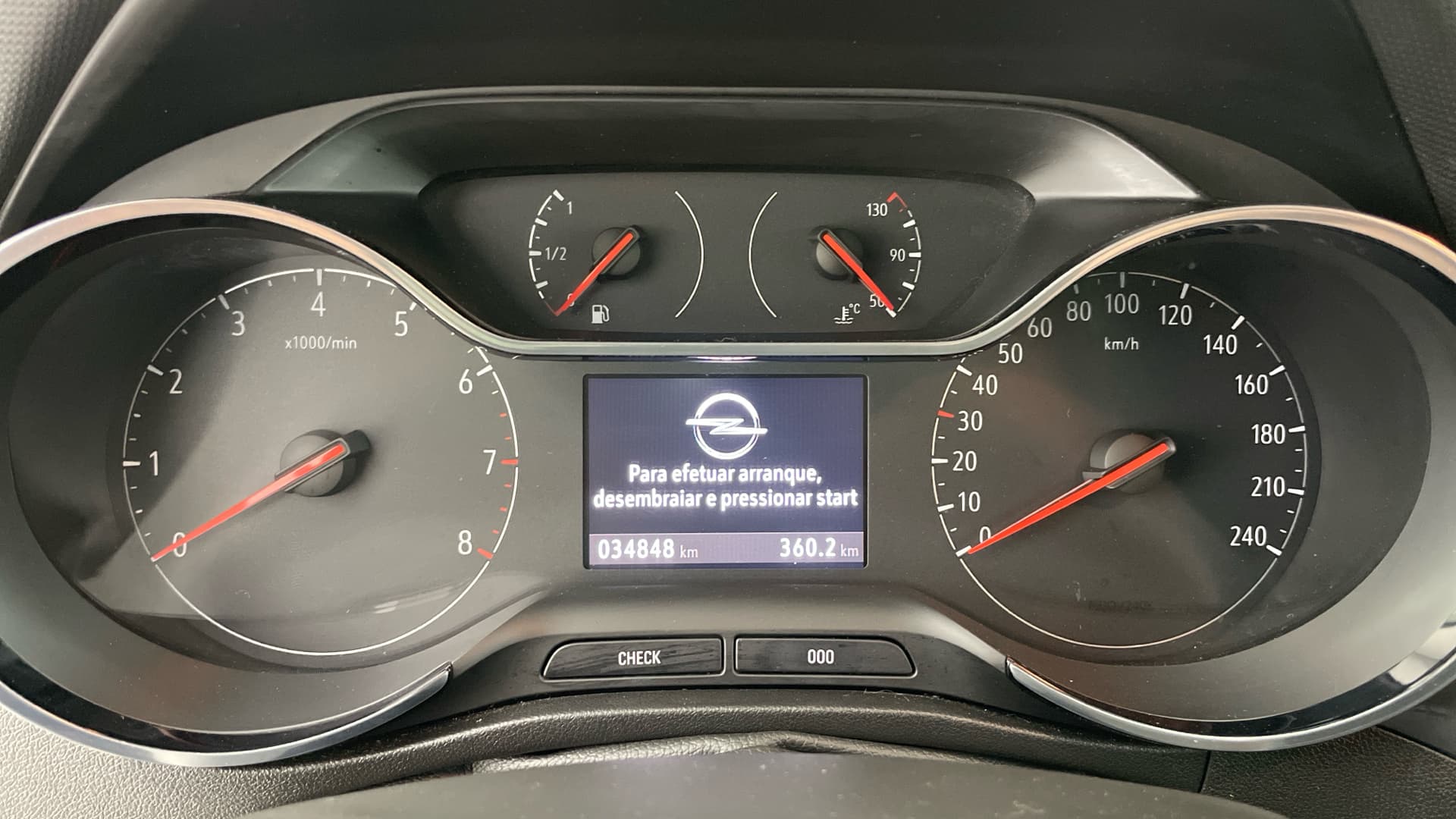 Opel Crossland - 9