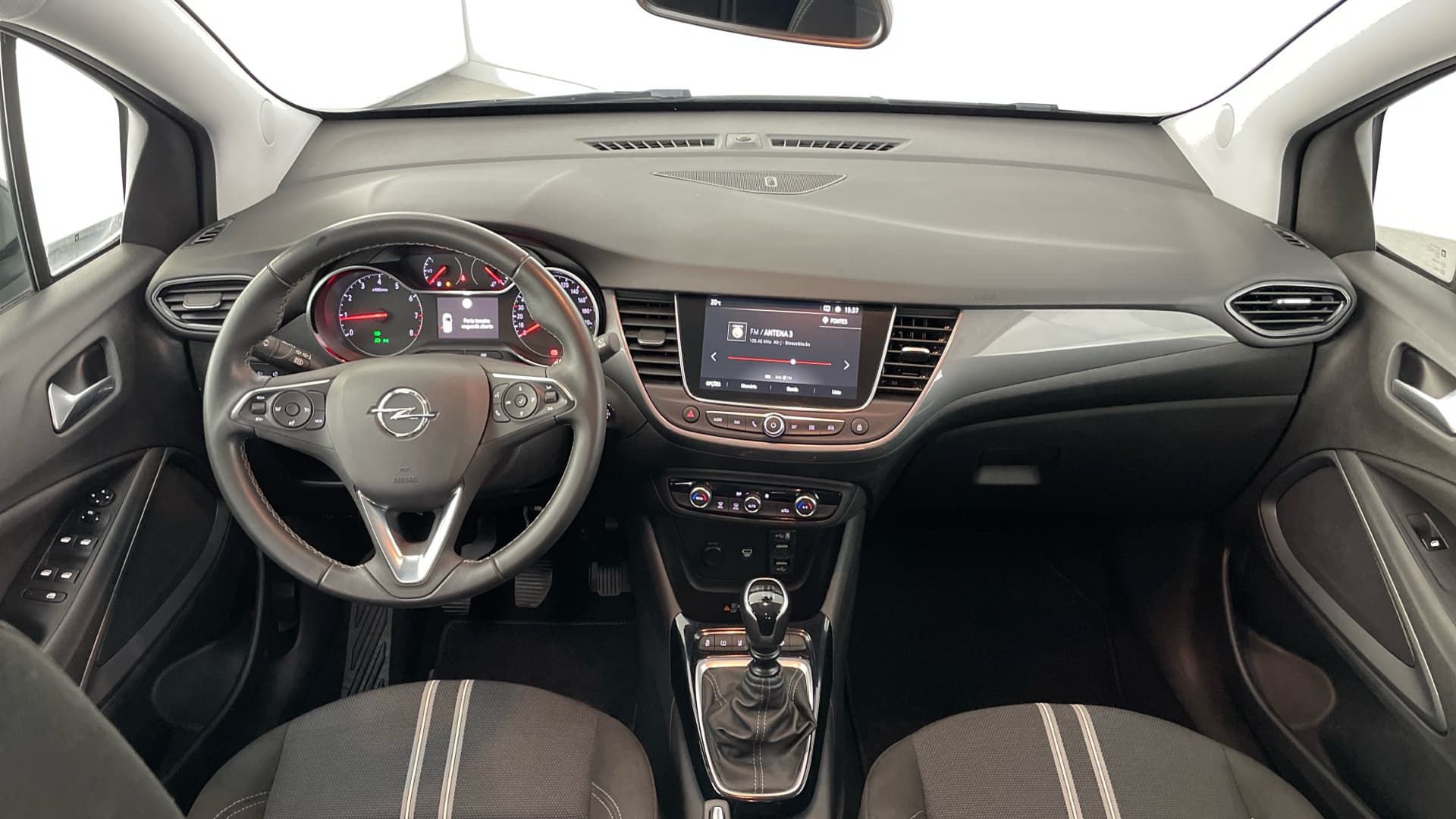 Opel Crossland - 10